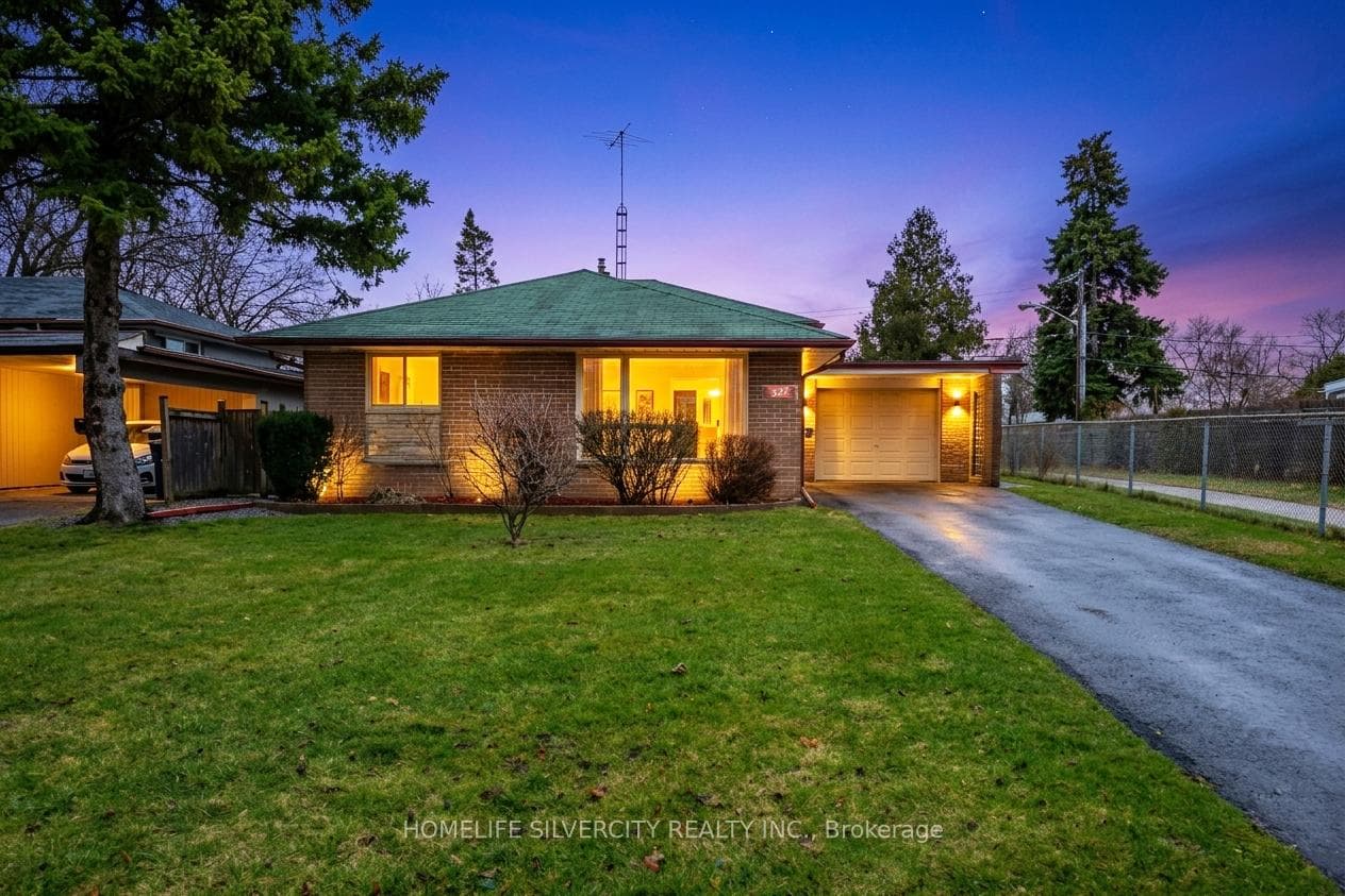 327 The West Way, Etobicoke (Kingsview Village / Humber Heights), ON M9R 1H1 - Photo 1