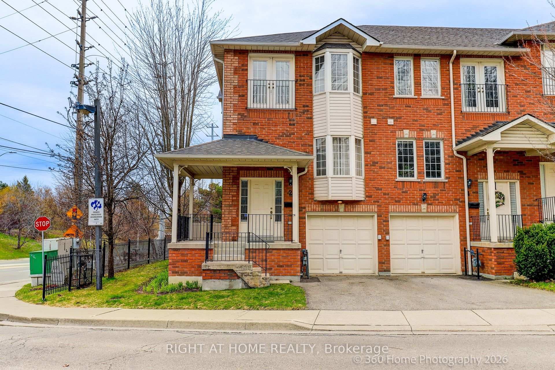 1130 Cawthra Road Unit 2, Mississauga, ON L5G 4V7 - Photo 1