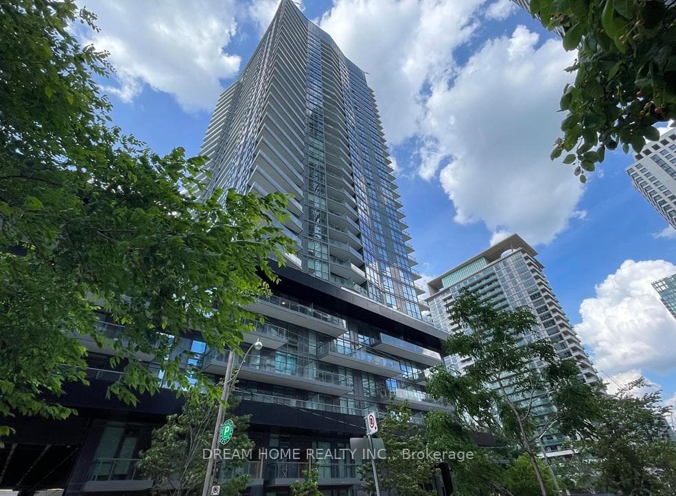 30 Roehampton Avenue Unit 2902, Leaside / Davisville, ON M4P 0B9 - Photo 1