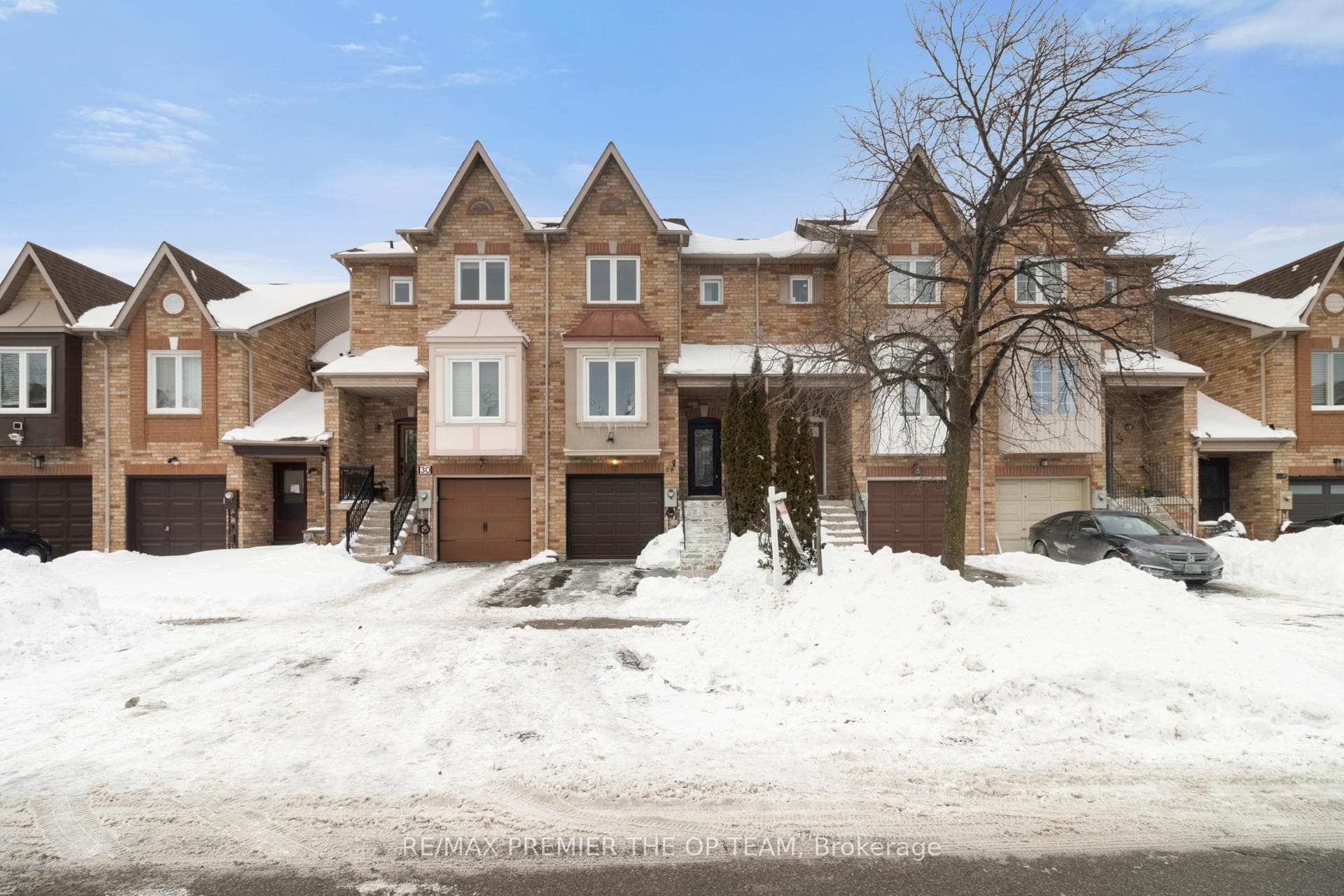 28 Kelso Crescent, Vaughan, ON L6A 2C7 - Photo 1