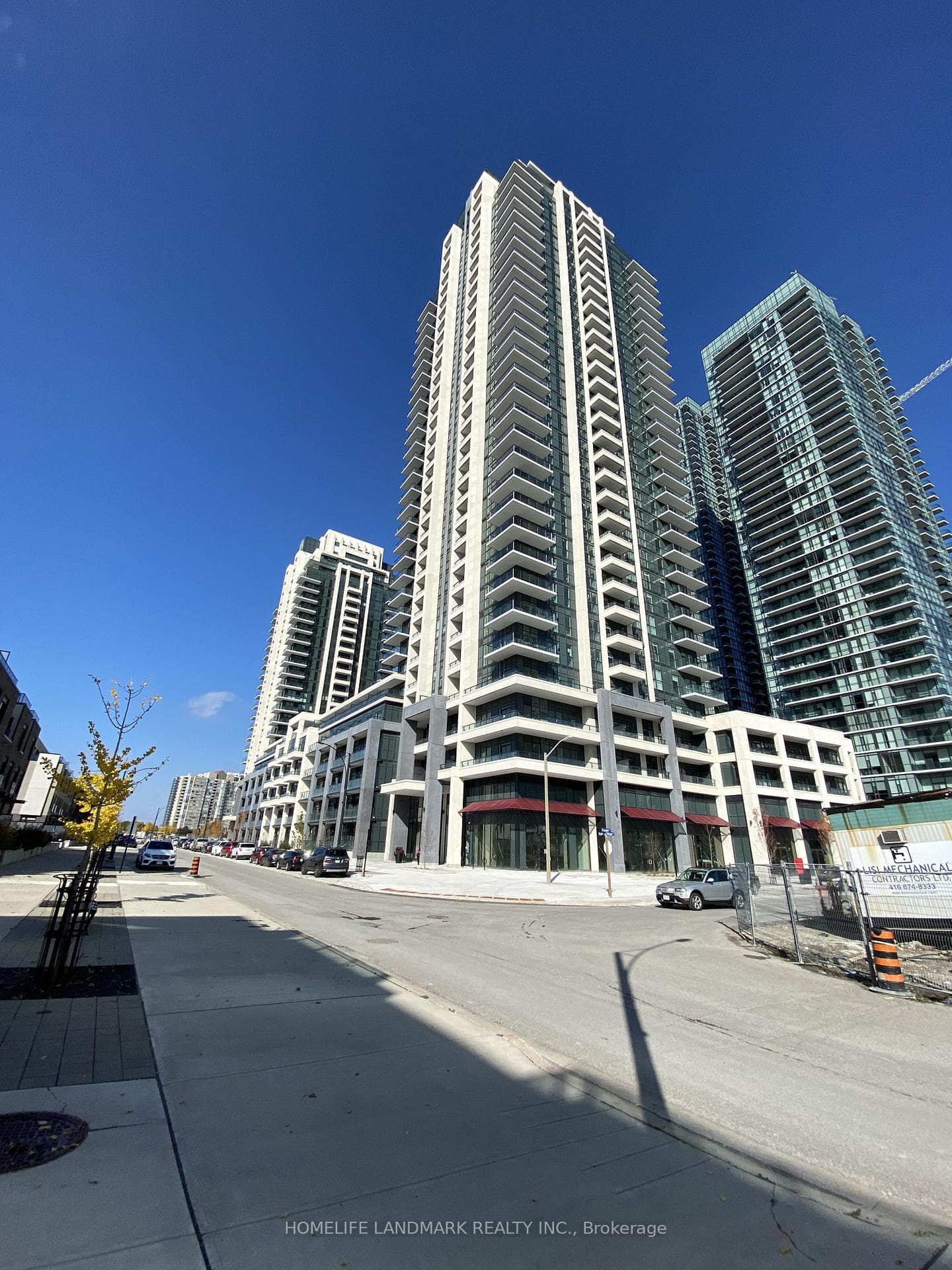 4055 Parkside Village Drive Unit 326, Mississauga, ON L5B 0K8 - Photo 1