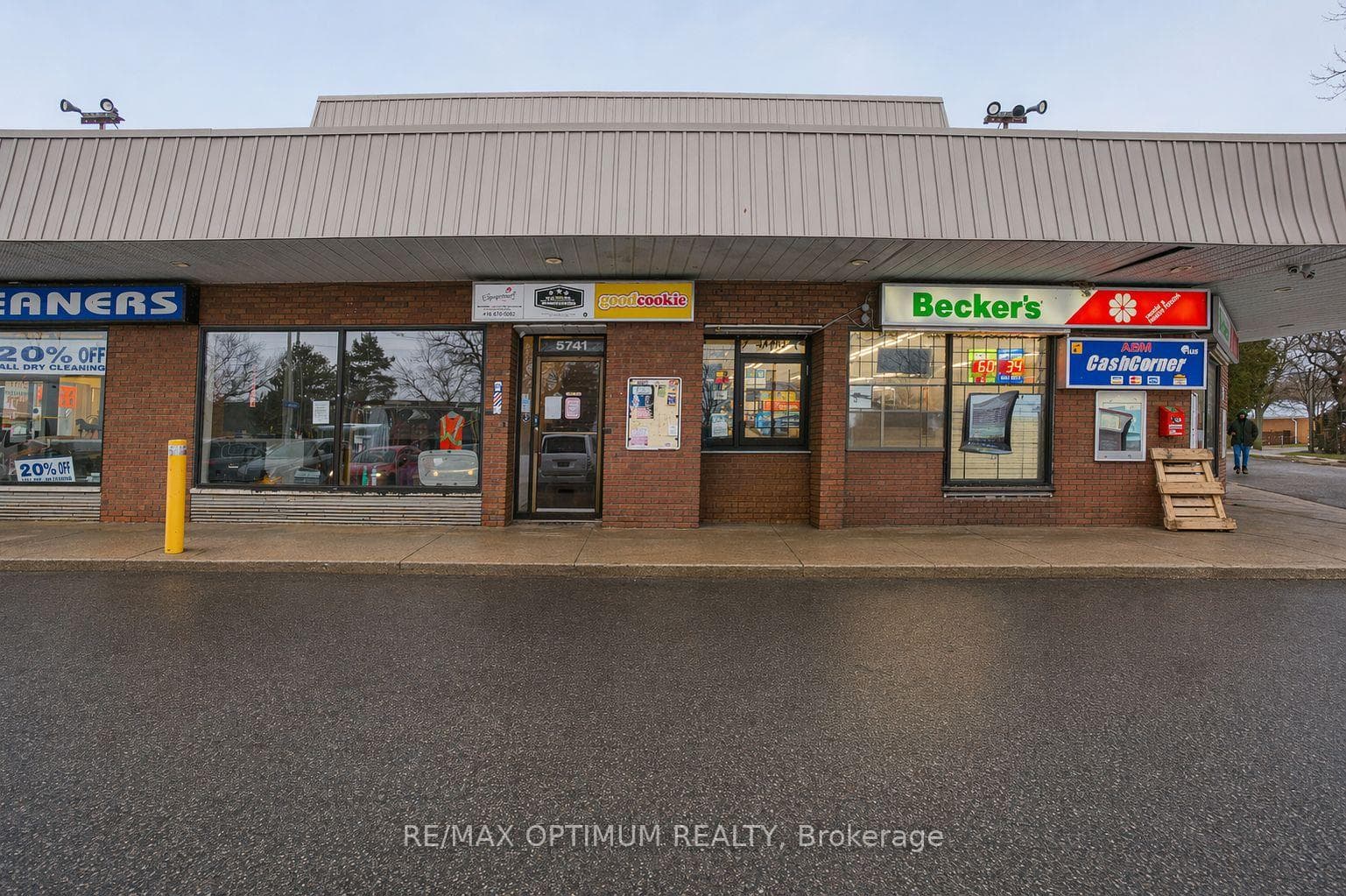 5741 Finch Avenue, Scarborough (Morningside / West Hill), ON M1B 2G5 - Photo 1