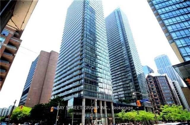 37 Grosvenor Street Unit 605, Downtown Toronto / Waterfront, ON M4Y 3G5 - Photo 1