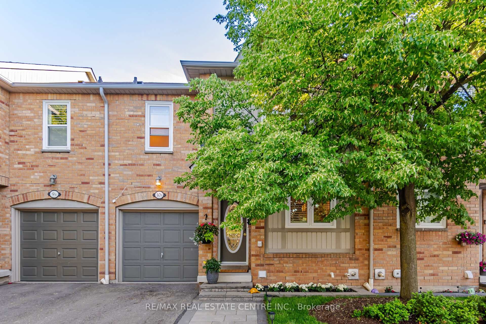 5865 Dalebrook Crescent Unit 10B, Mississauga, ON L5M 5X1 - Photo 1