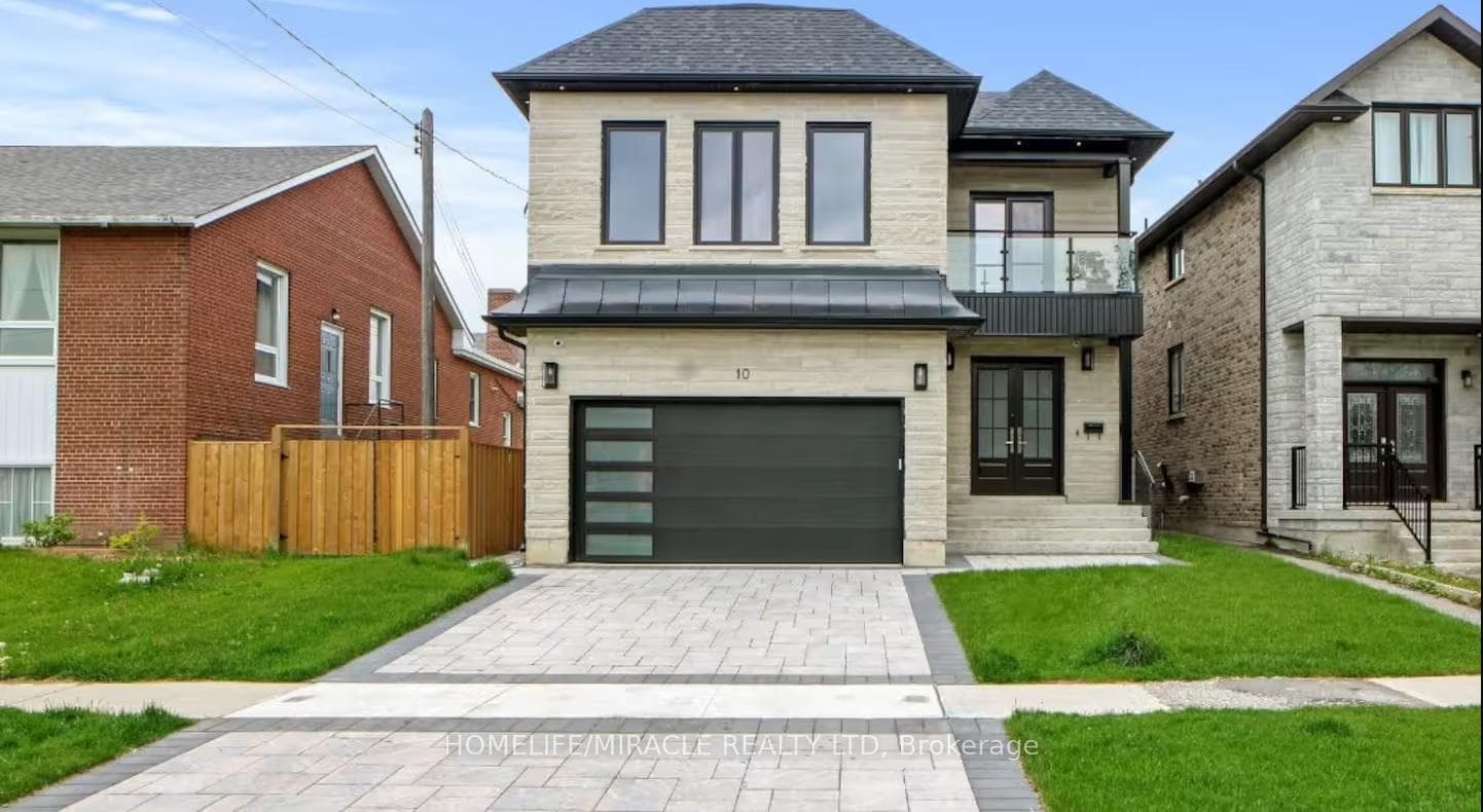 10 Stamford Square, Dorset Park / Kennedy Park, ON M1L 1X3 - Photo 1