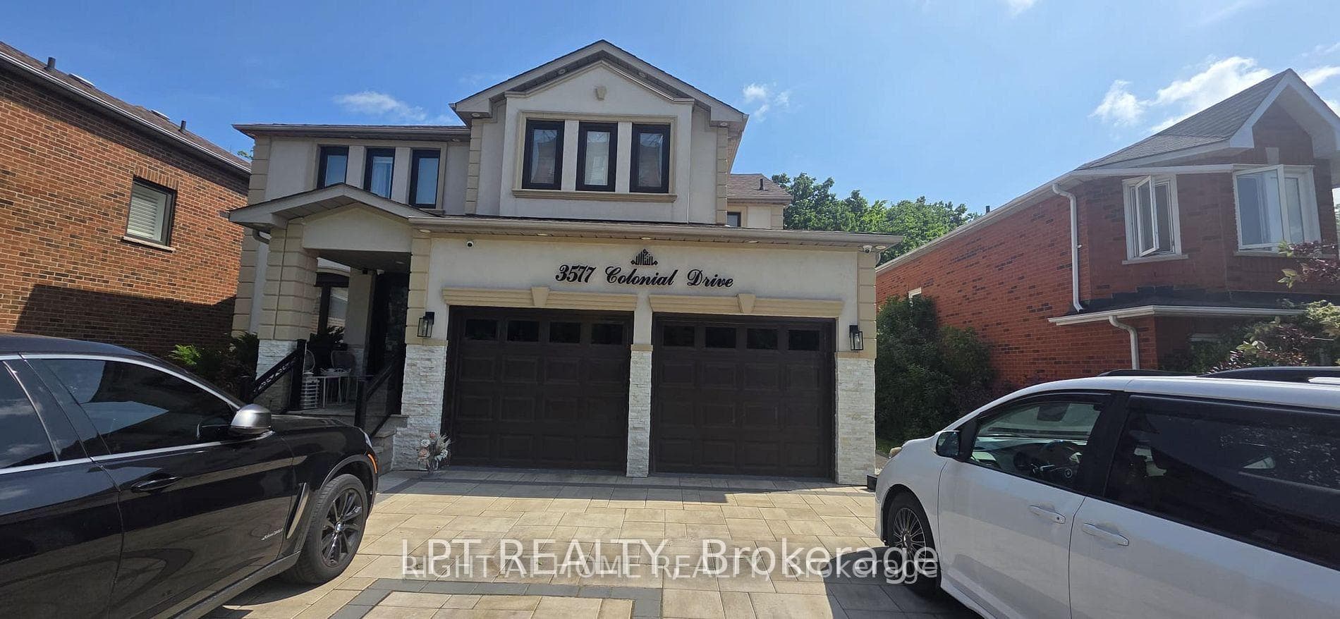 3577 Colonial Drive, Mississauga, ON L5L 5M2 - Photo 1