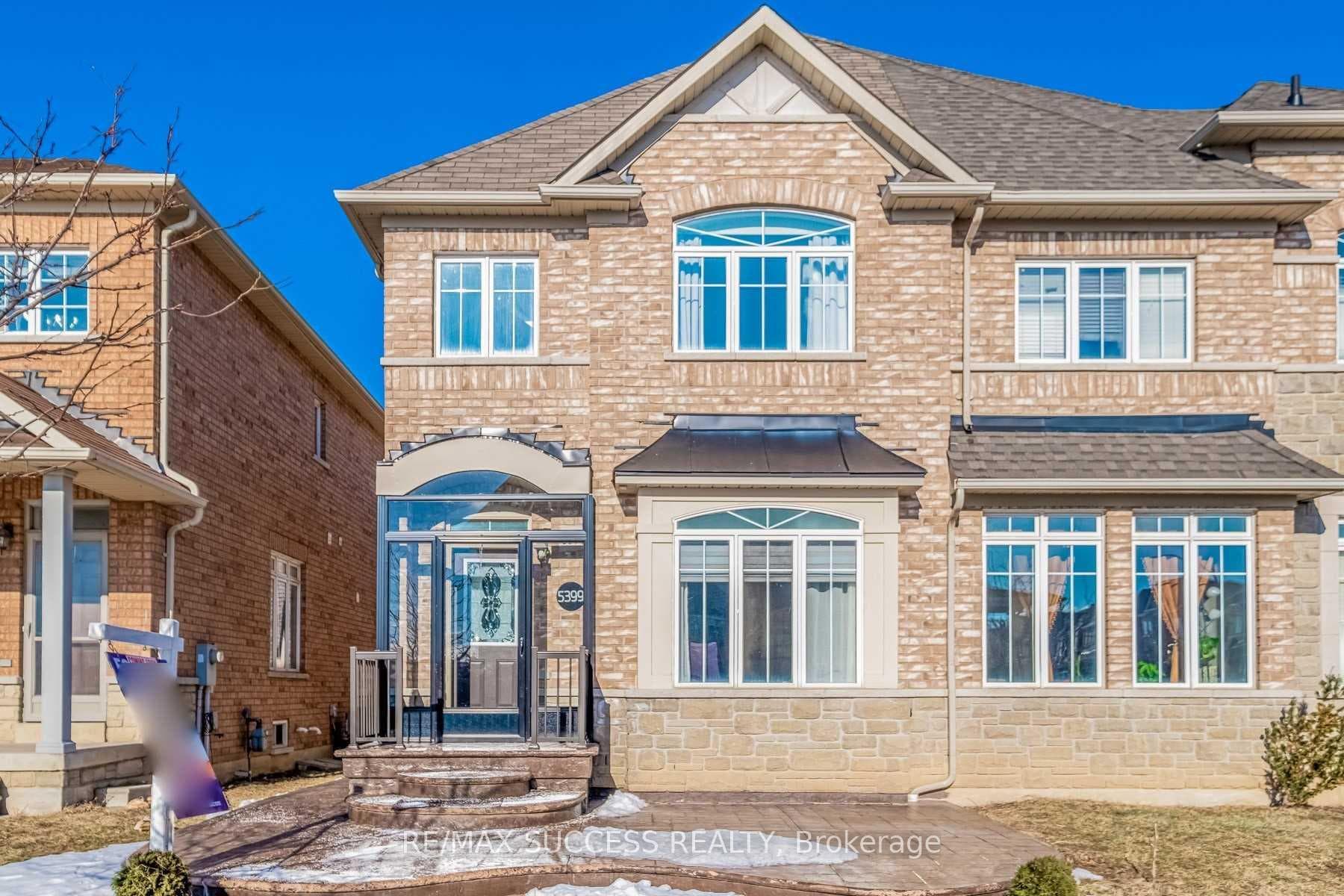 5399 Festival Drive, Mississauga, ON L5M 0G7 - Photo 1