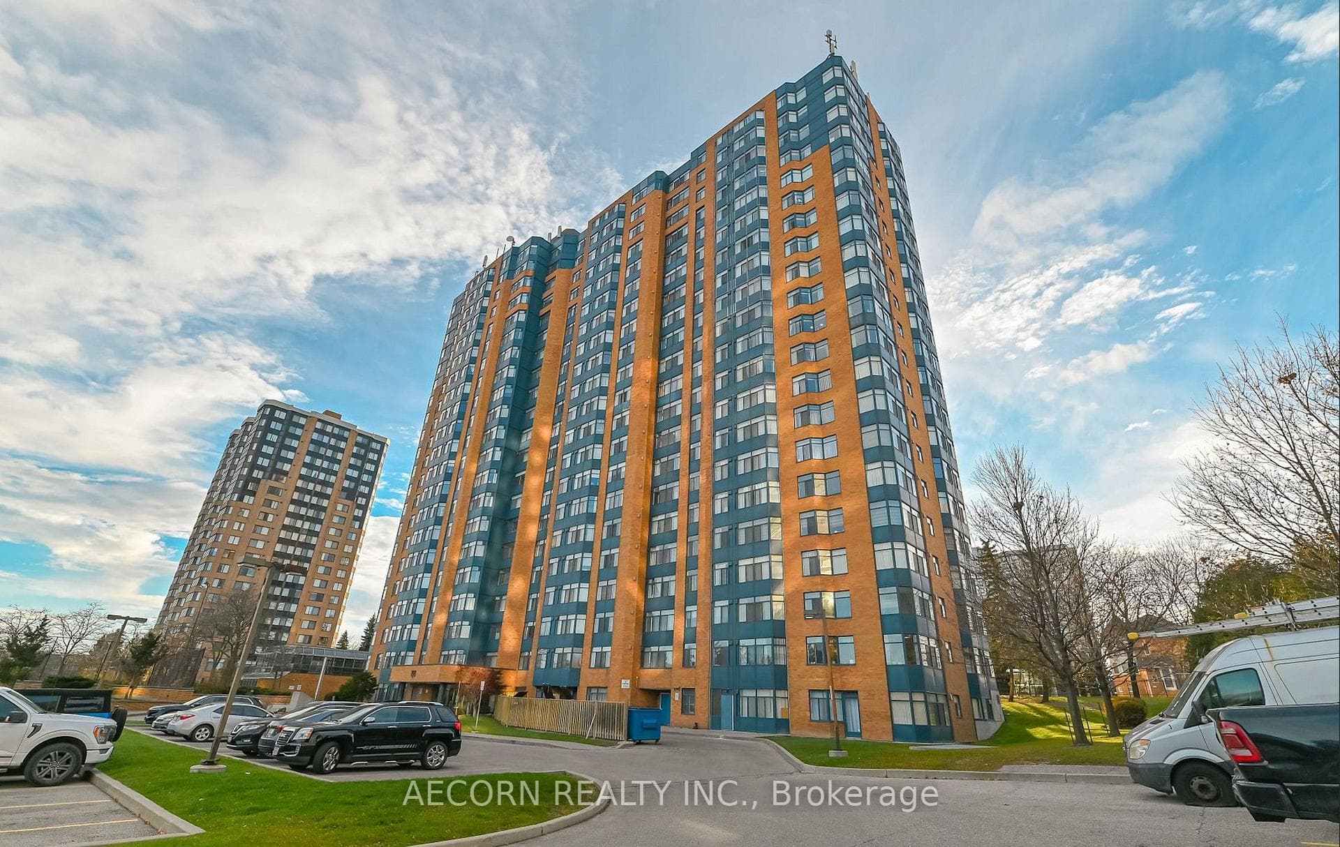 88 Alton Towers Circle Unit 1406, Agincourt / Milliken, ON M1V 5C5 - Photo 1