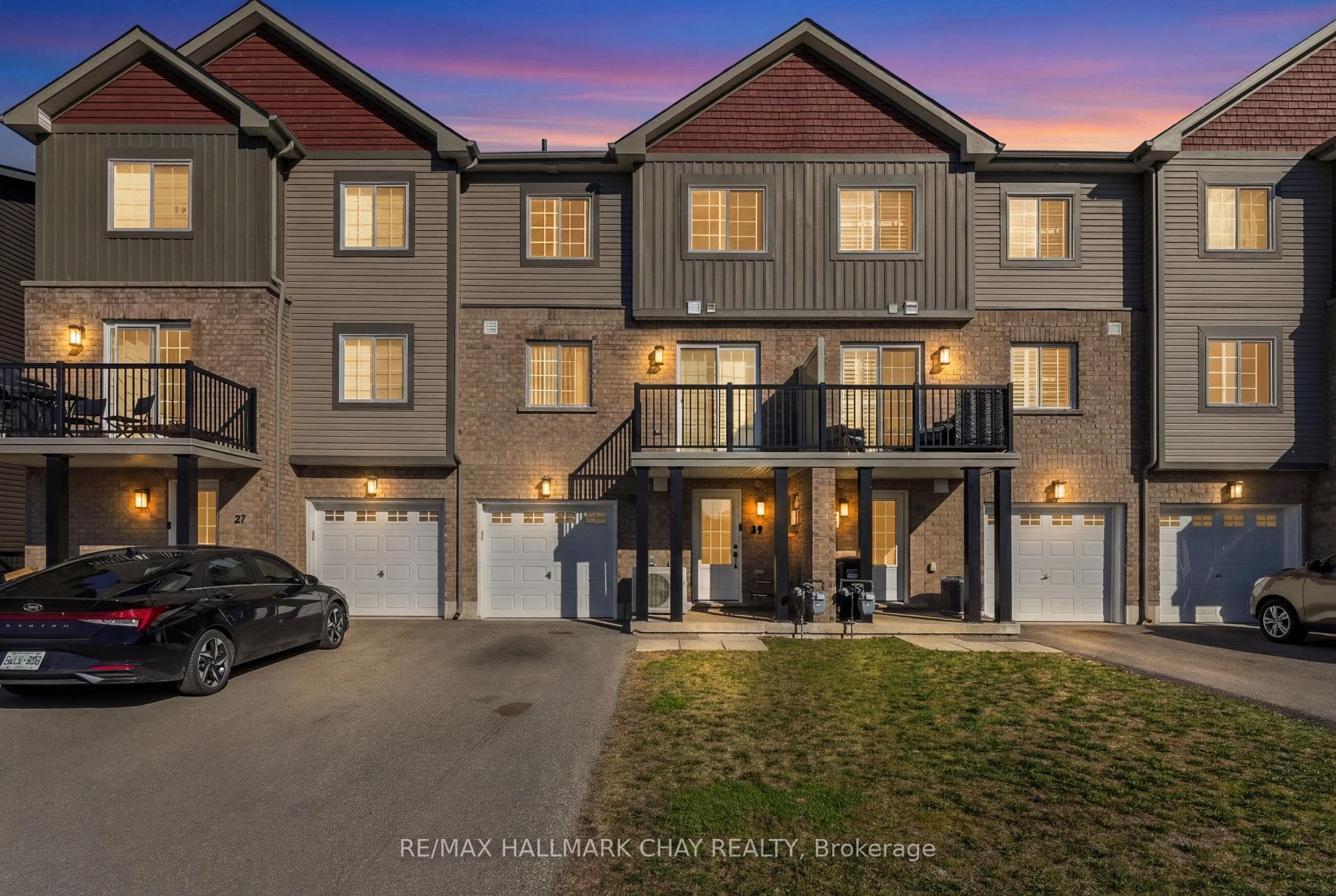 39 Kodiak Terrace, Barrie
