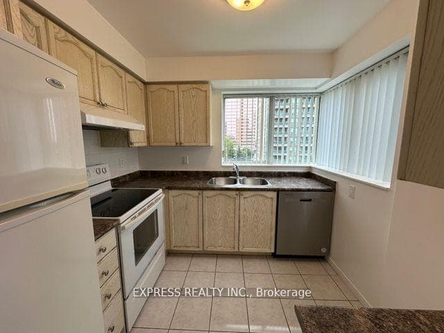 29 Pemberton Avenue Unit 603, Willowdale / Newtonbrook, ON M2M 4L5 - Photo 1