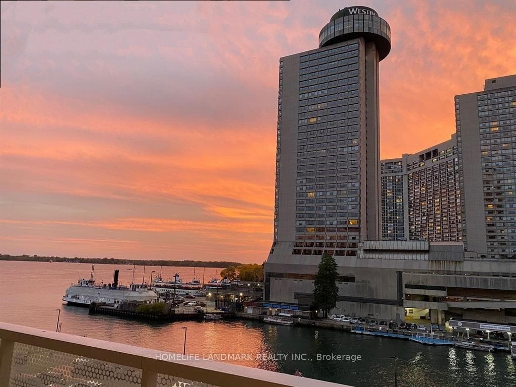 15 Queens Quay Unit 2306, Downtown Toronto / Waterfront, ON M5E 0C5 - Photo 1