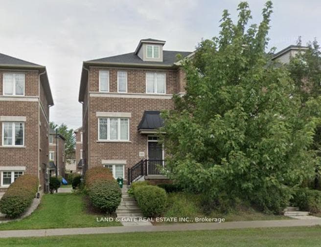 466 Meadowglade Road, Clarington, ON L1E 2W8 - Photo 1