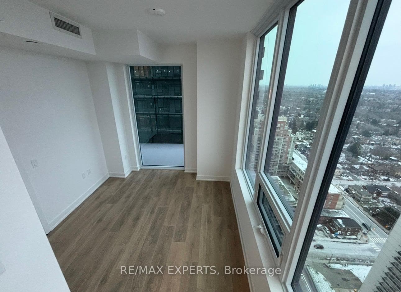127 Broadway Avenue Unit 2809, Leaside / Davisville, ON M4P 1V4 - Photo 1