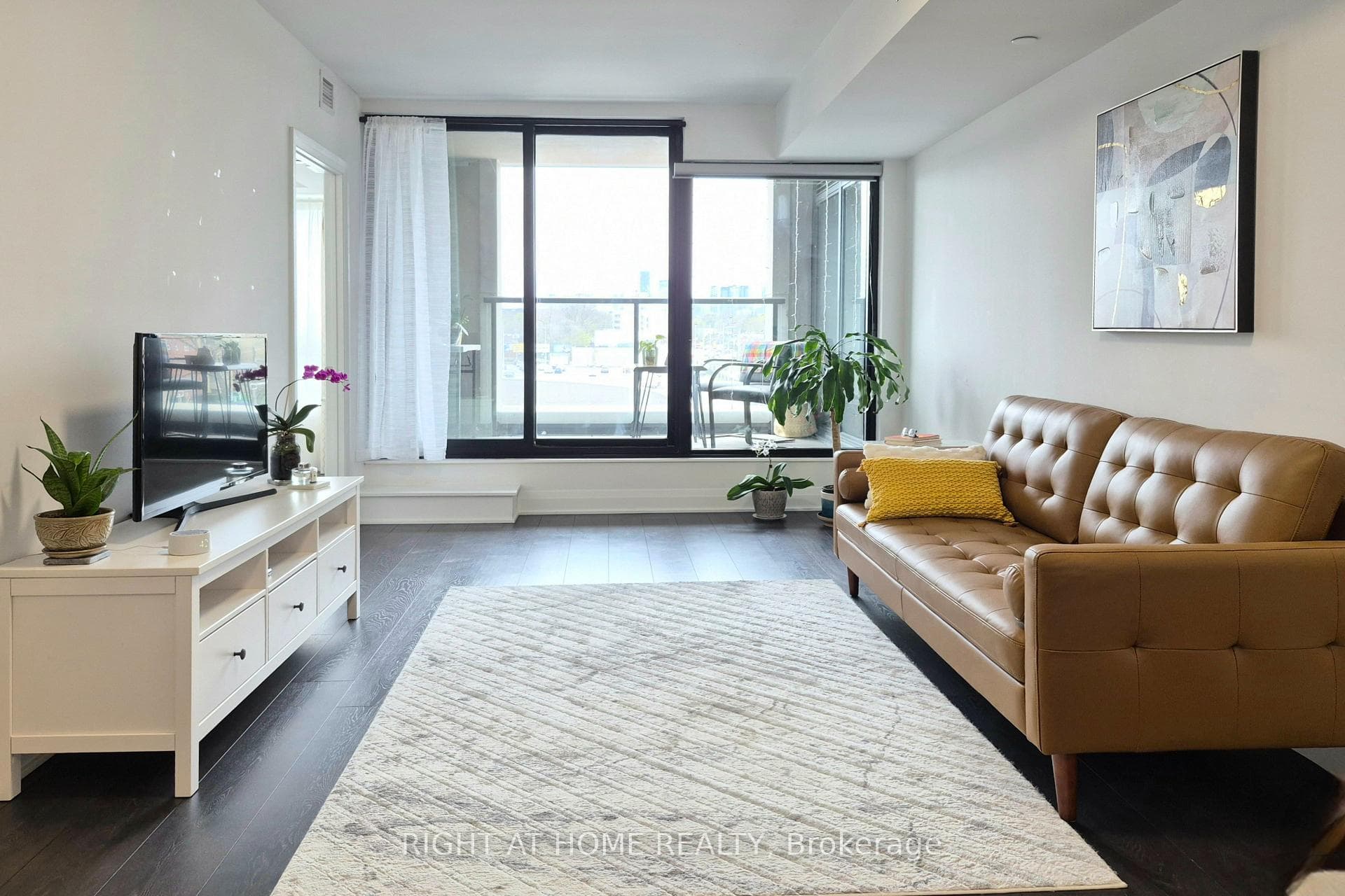 33 Frederick Todd Way Unit 319, Flemingdon Park / Don Mills, ON M4G 0C9 - Photo 1