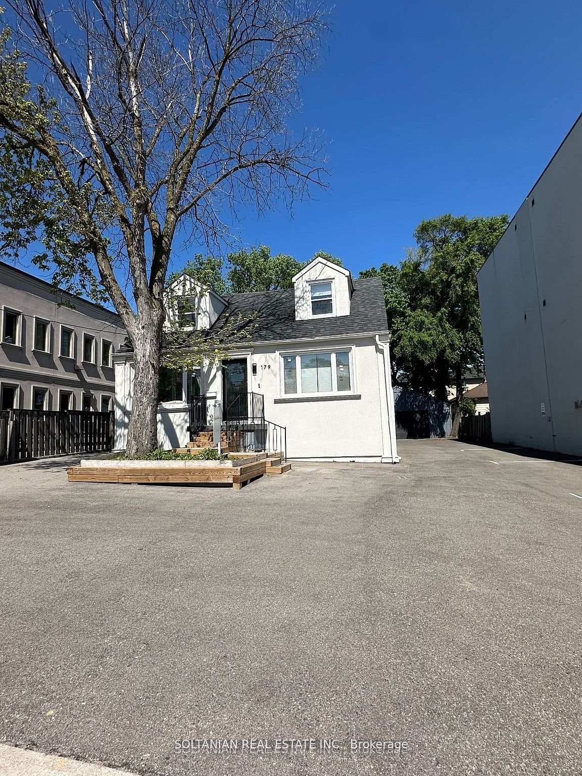 179 Willowdale Avenue Unit LOWER, Willowdale / Newtonbrook, ON M2N 4Y9 - Photo 1