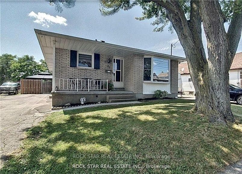 82 Deere Street Unit Upper, Welland, ON L3B 2L8 - Photo 1