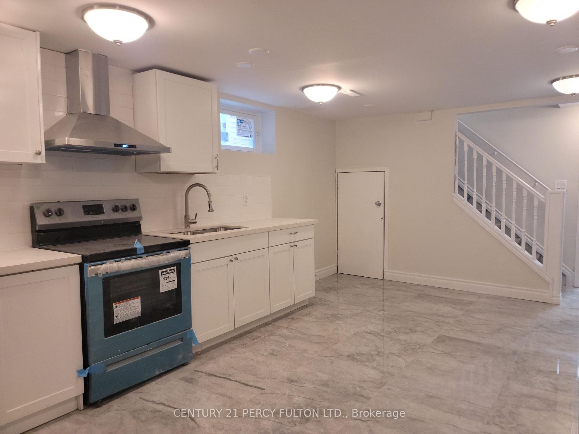 980 CHEVROLET Street Unit Bsmt, Oshawa, ON L1G 4H8 - Photo 1