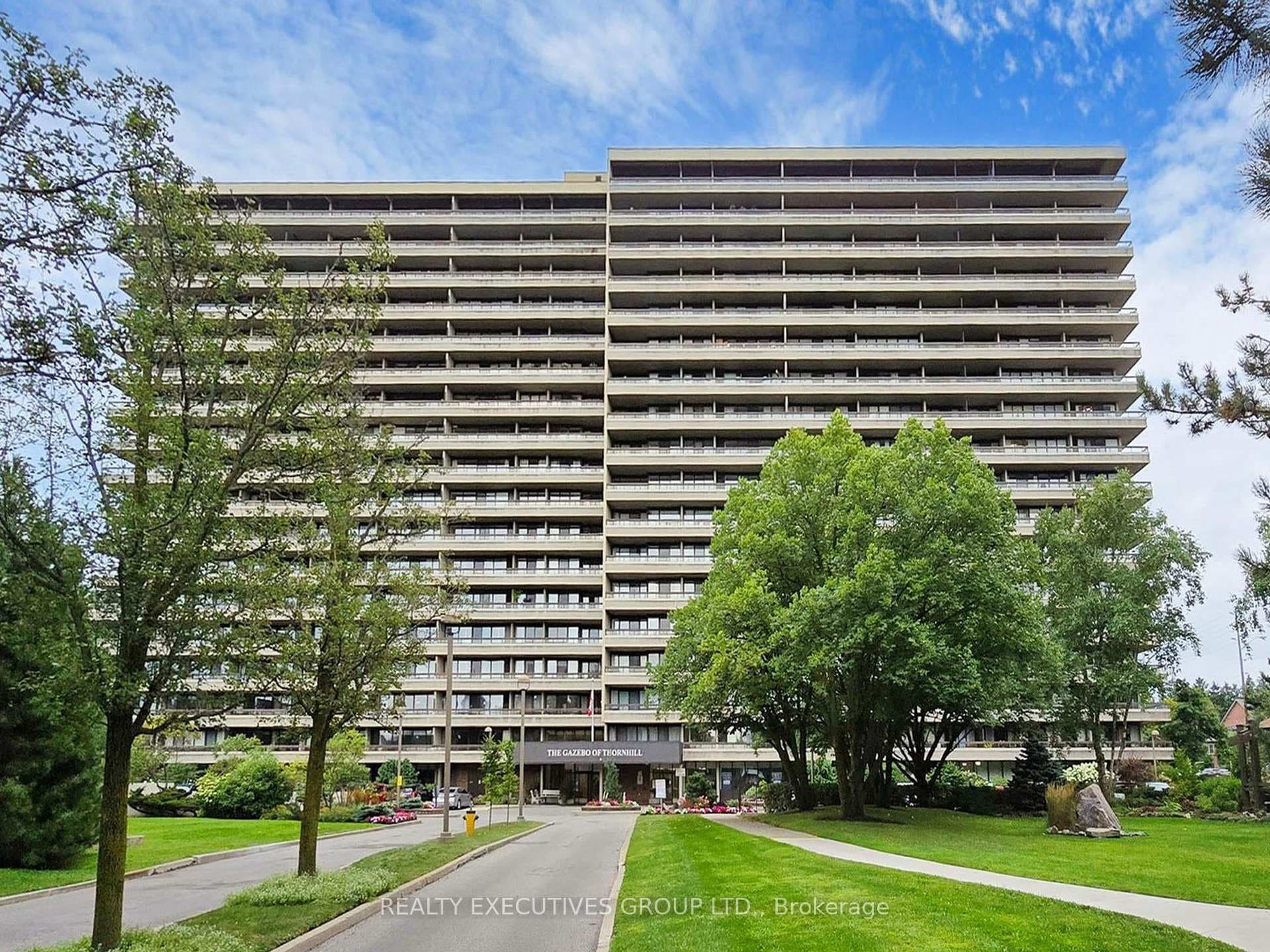 8111 Yonge Street Unit 902, Markham, ON L3T 4V9 - Photo 1