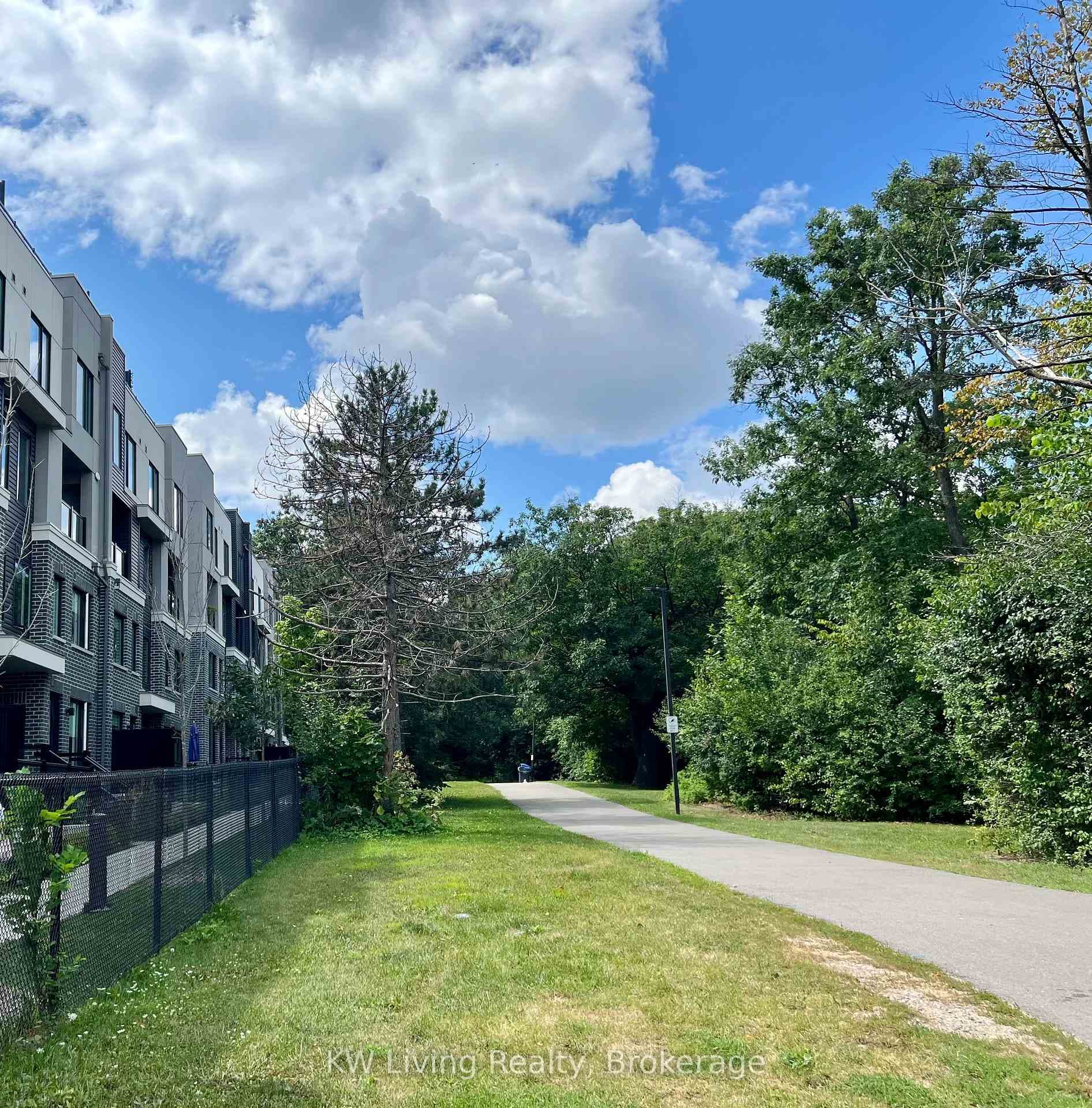 3473 Widdicombe Way Unit 21, Mississauga, ON L5L 0B8 - Photo 1
