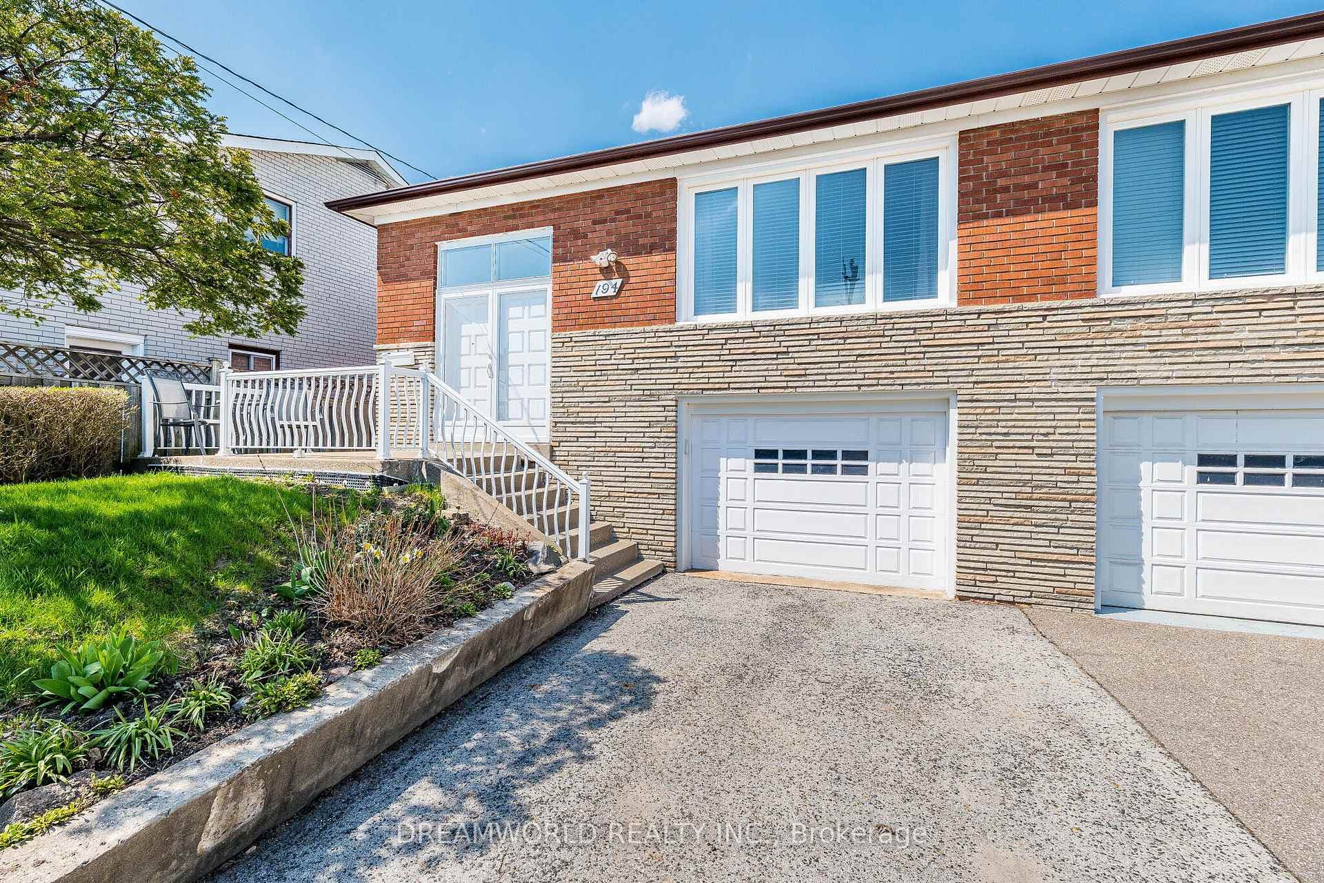 194 Giltspur Drive, Toronto W05
