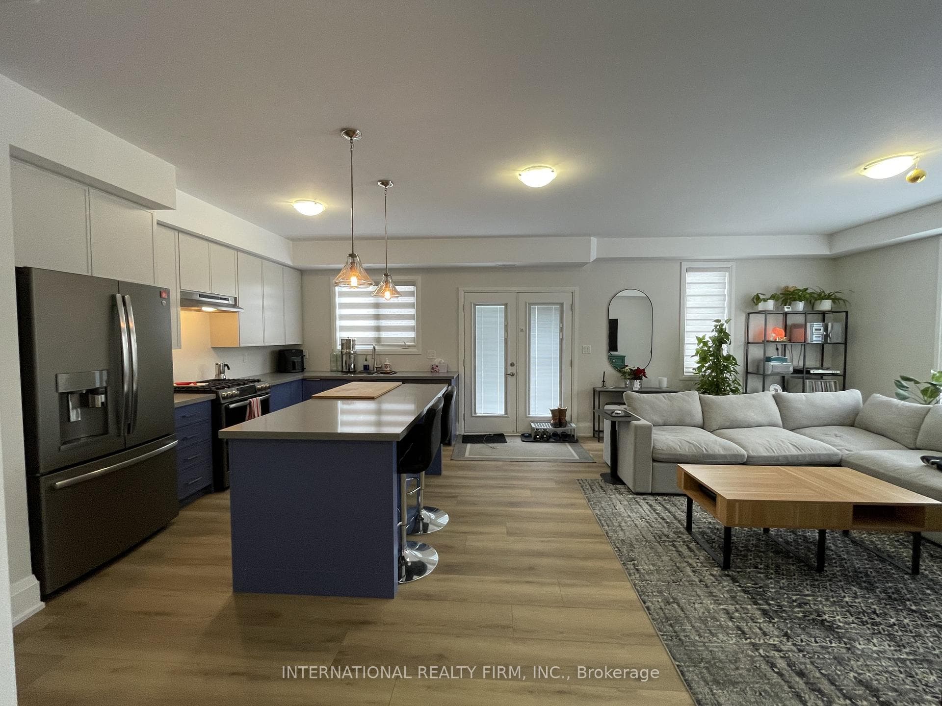 670 Park Road Unit 2, Innisfil, ON L9S 0E8 - Photo 1