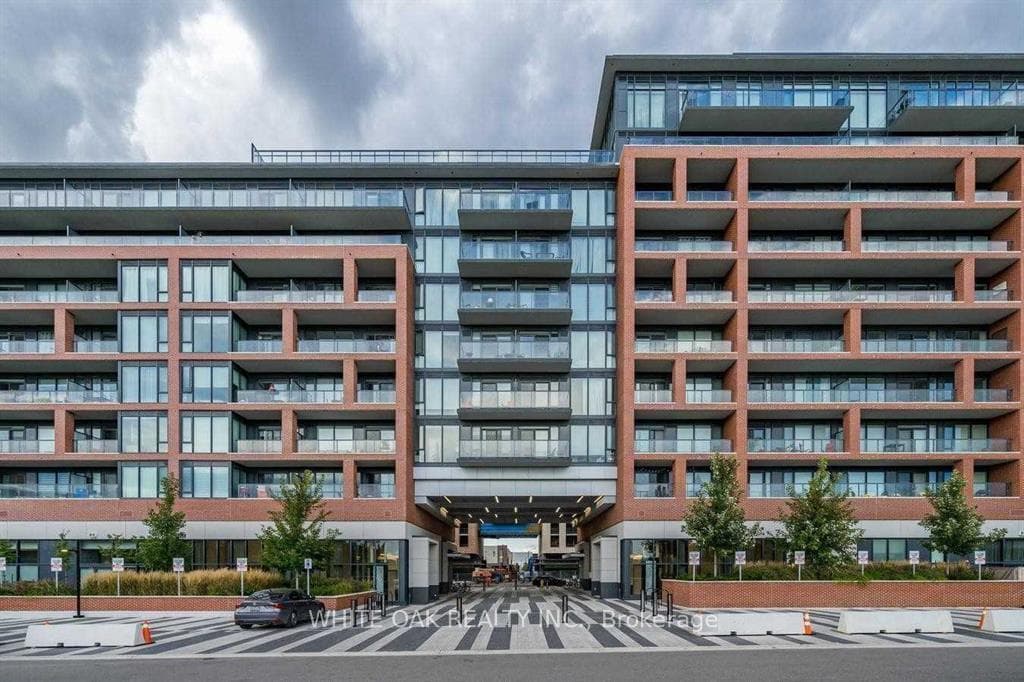 99 Eagle Rock Way Unit 819, Vaughan, ON L6A 5A7 - Photo 1