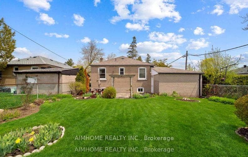 4 Hollingworth Drive Unit Main, Dorset Park / Kennedy Park, ON M1P 1E2 - Photo 1