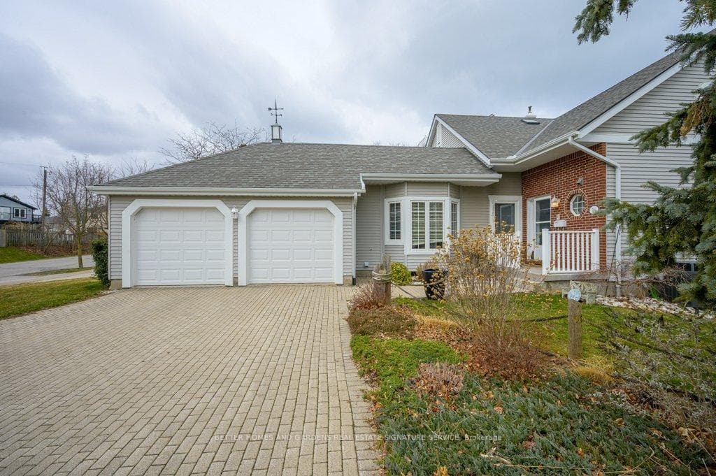 1 Lakeside Drive Unit 16, St. Catharines, ON L2M 1P3 - Photo 1