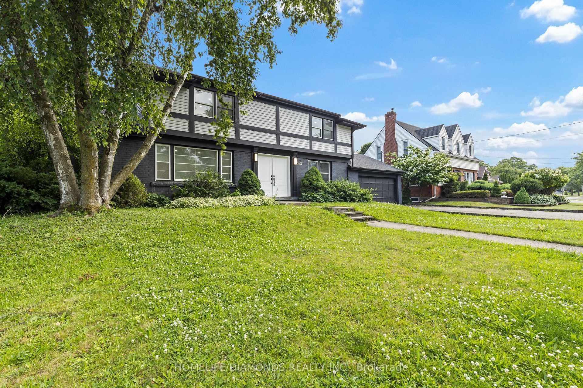 5138 VALLEY Way, Niagara Falls