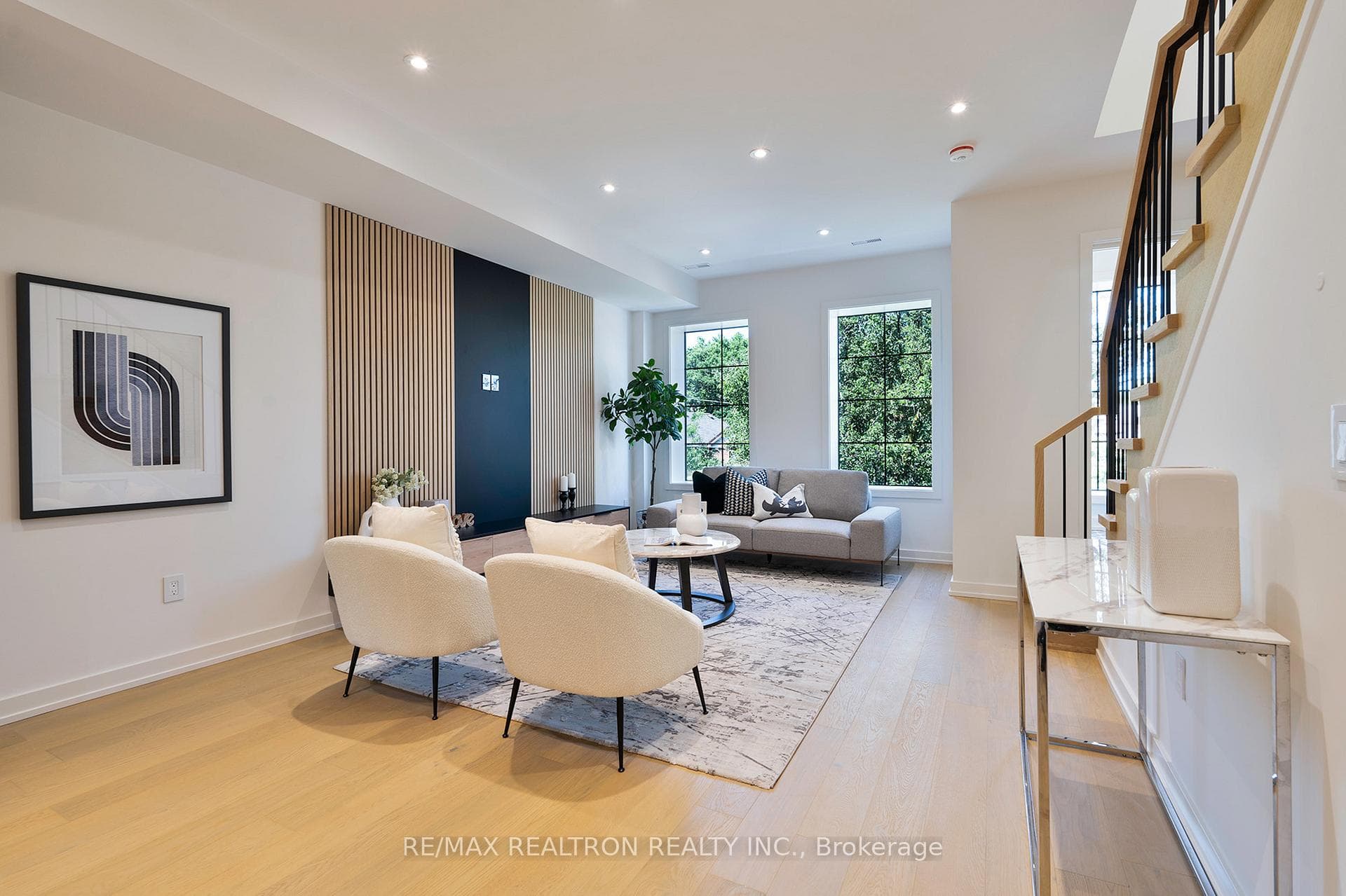 53 alameda Avenue Unit Second, Forest Hill / Deer Park, ON M6C 3W3 - Photo 1