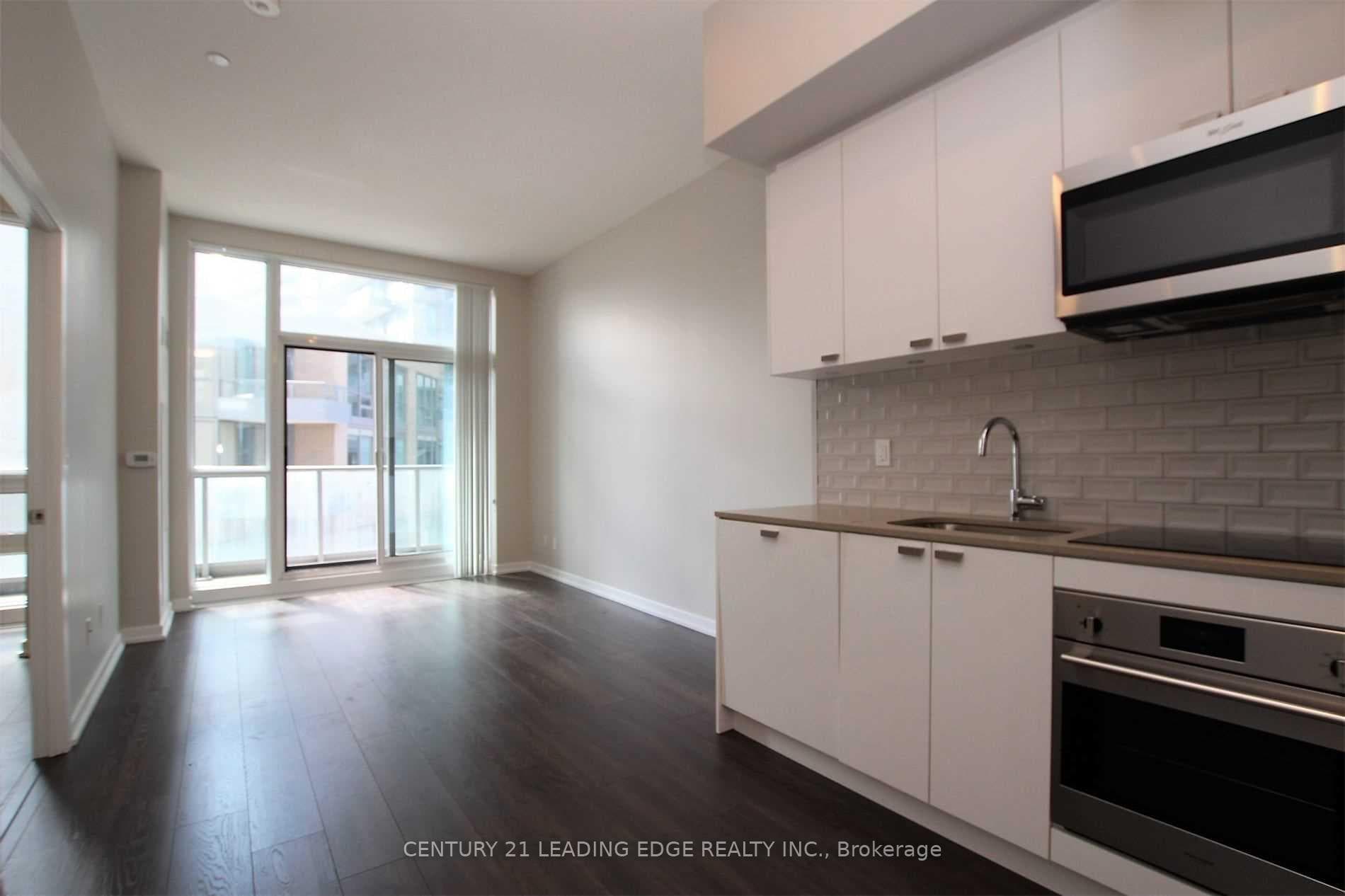 56 Forest Manor Road Unit 204, Hillcrest Village / Bayview Village, ON M2J 1M6 - Photo 1