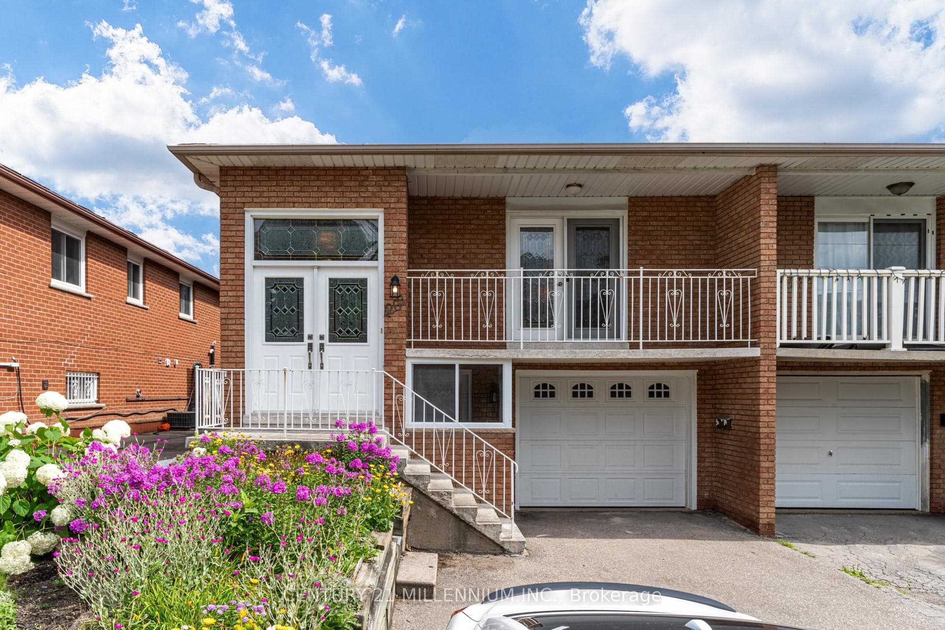 4269 Woodington Drive, Mississauga