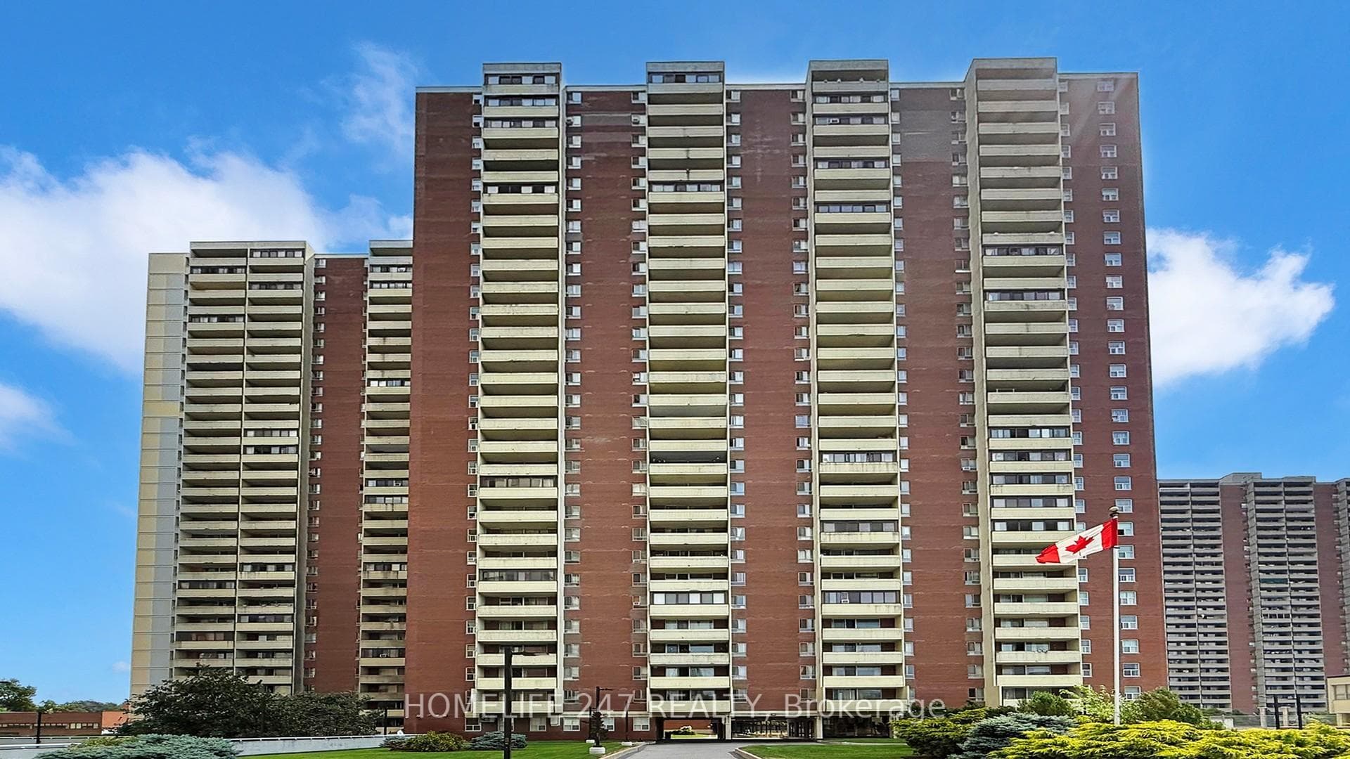 5 Massey Square Unit Ph 04, Danforth / East York, ON M4C 5L6 - Photo 1