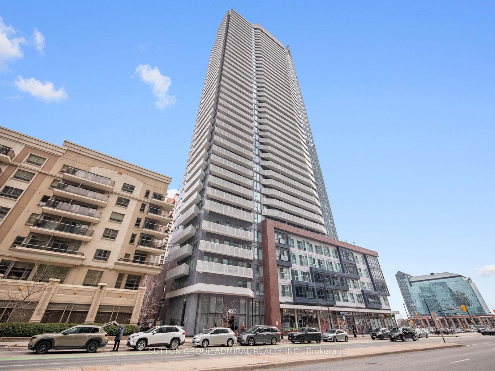 4065 Confederation Parkway Unit 3209, Mississauga, ON L5B 4N1 - Photo 1