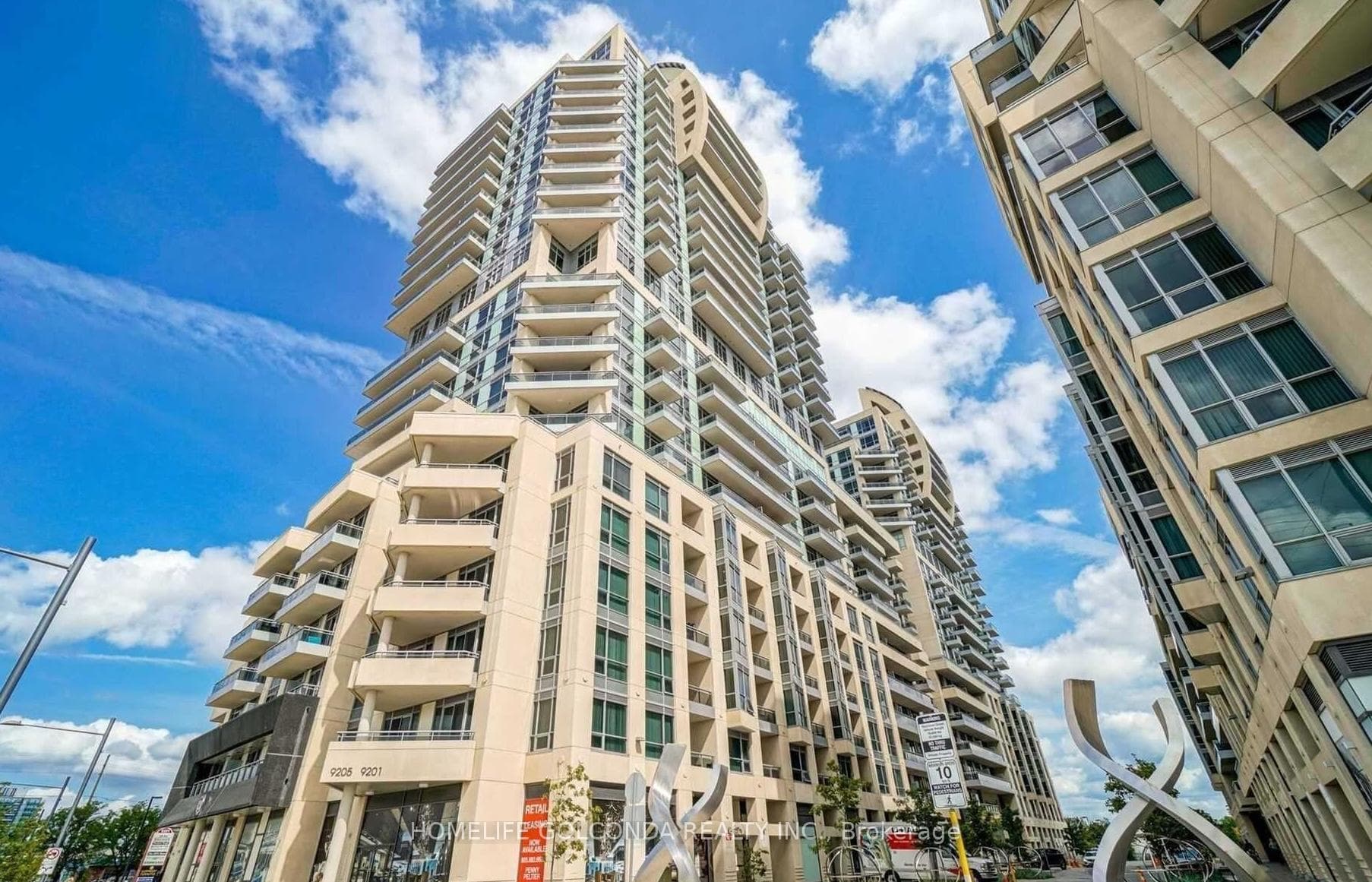 9201 Yonge Street Unit 1905, Richmond Hill, ON L4C 1H9 - Photo 1