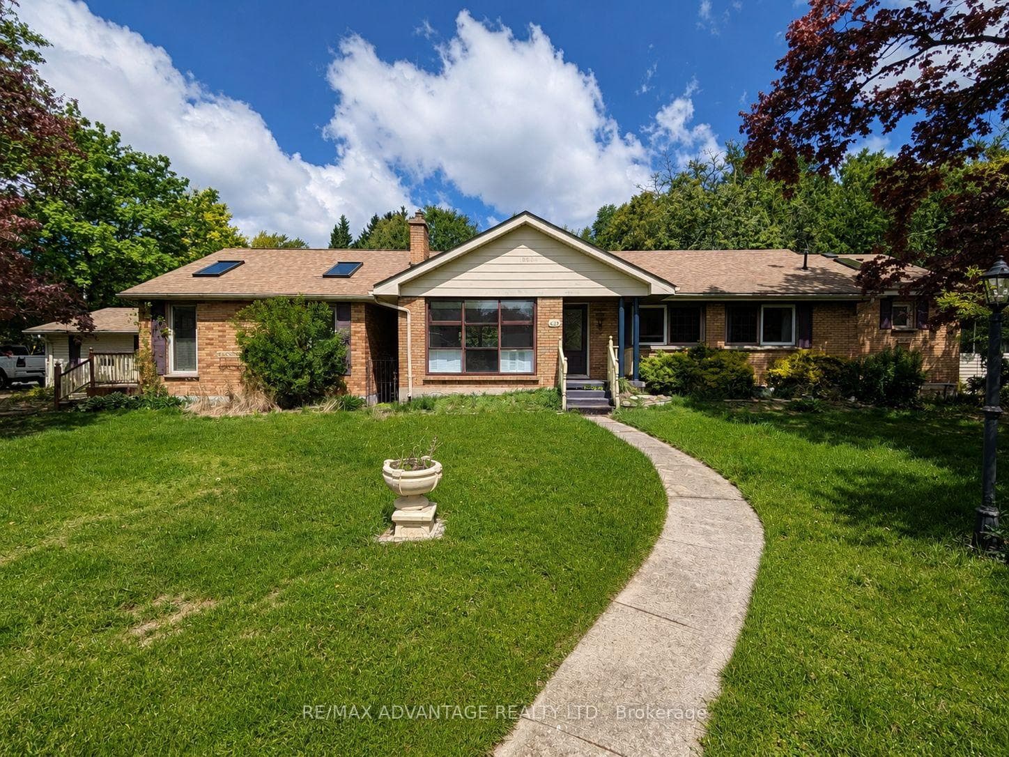 439 Coombs Avenue, London North, ON N6G 1J6 - Photo 1