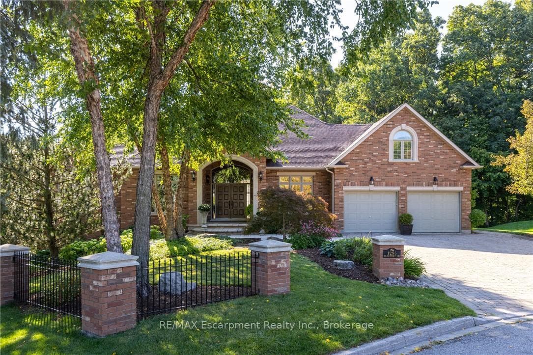 1285 Beaufort Drive, Burlington, ON L7P 4V9 - Photo 1