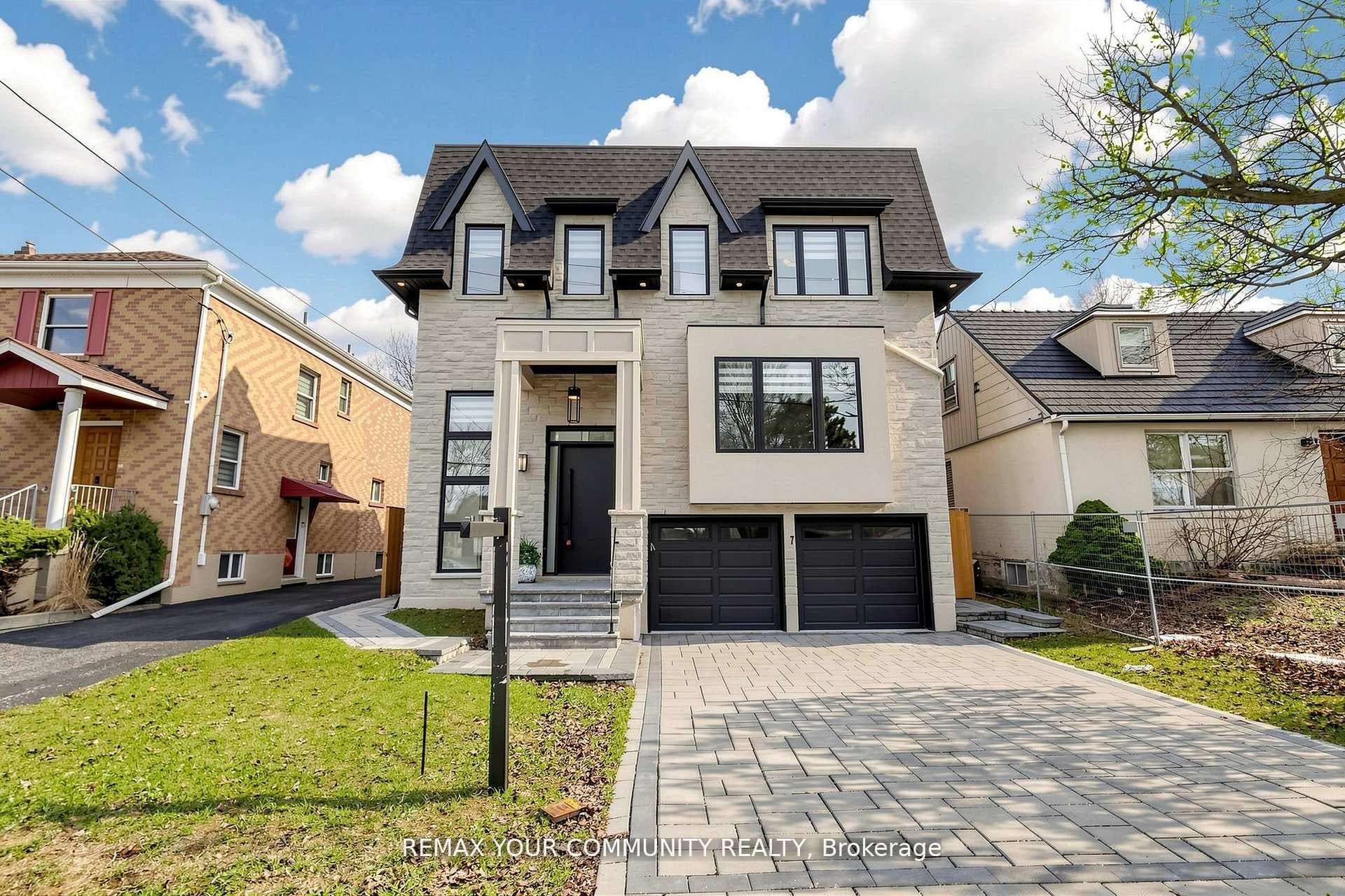 97 Ranee Avenue, Lawrence Park / Bedford Park, ON M6A 1N1 - Photo 1