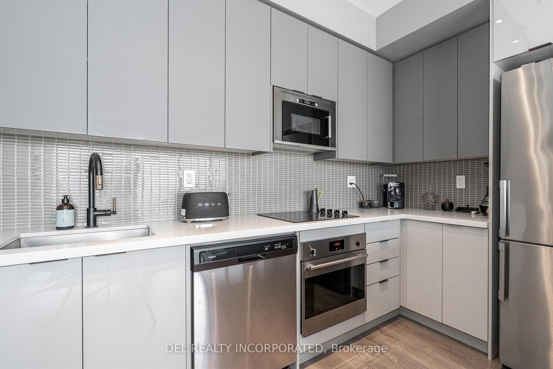 2916 Hwy 7 Road Unit 1307, Vaughan