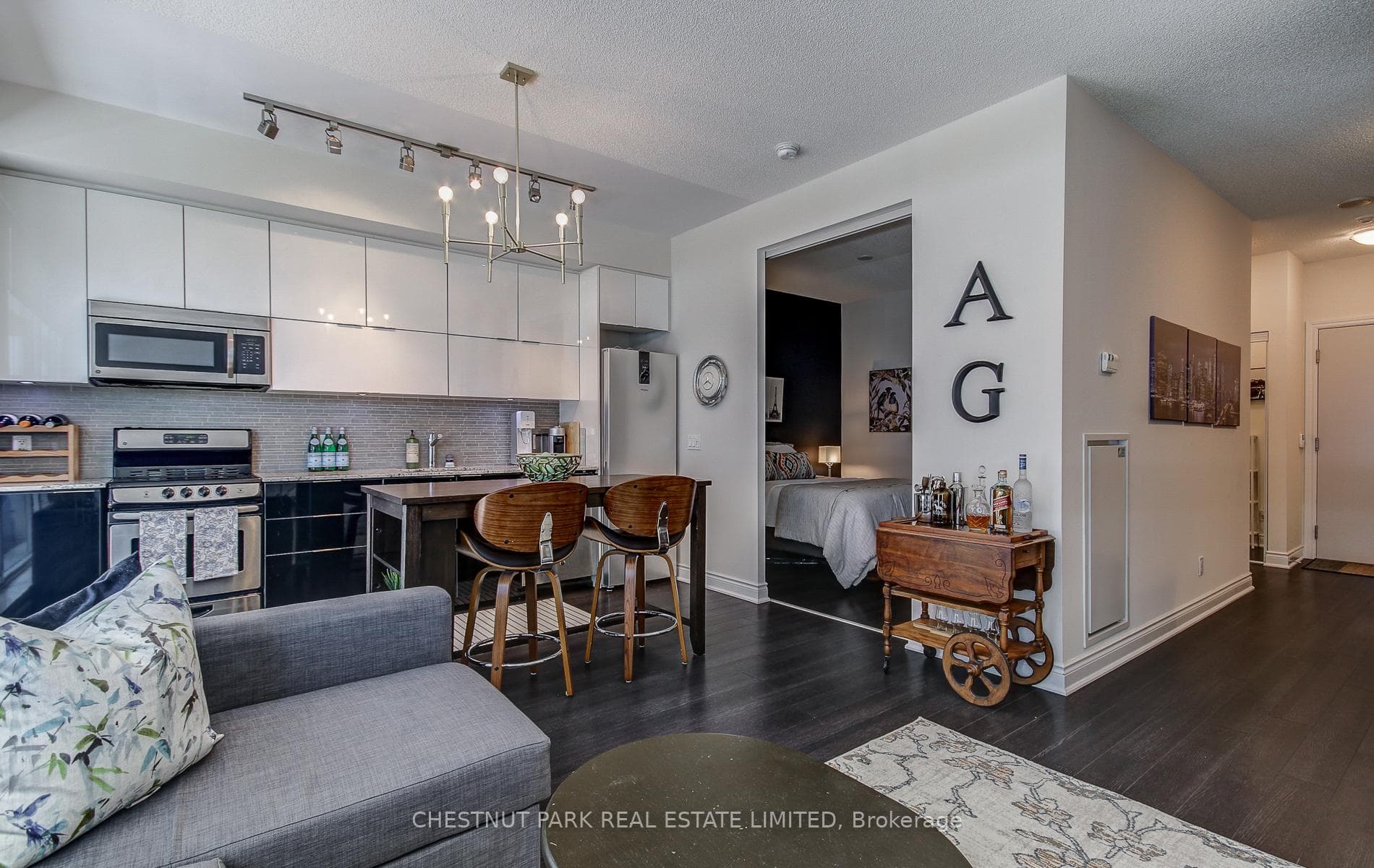 80 Marine Parade Drive Unit 229, Liberty Village / Parkdale / South Parkdale, ON M8V 0A3 - Photo 1