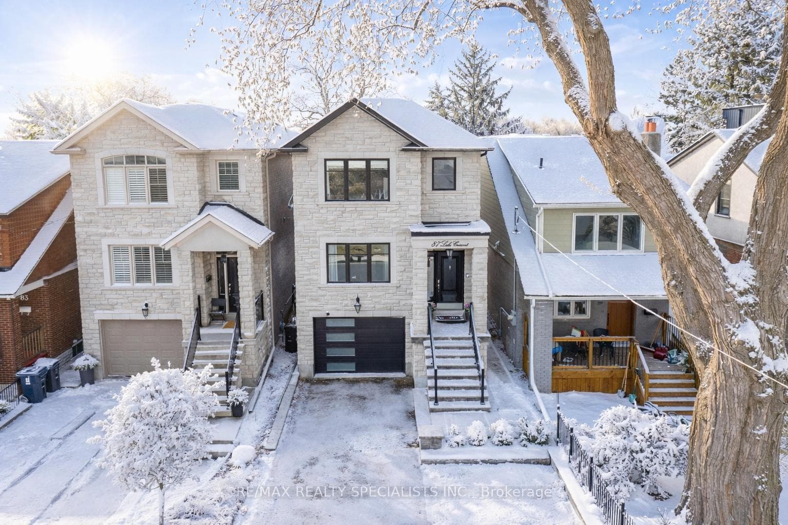87 Lake Crescent, Liberty Village / Parkdale / South Parkdale, ON M8V 1W2 - Photo 1