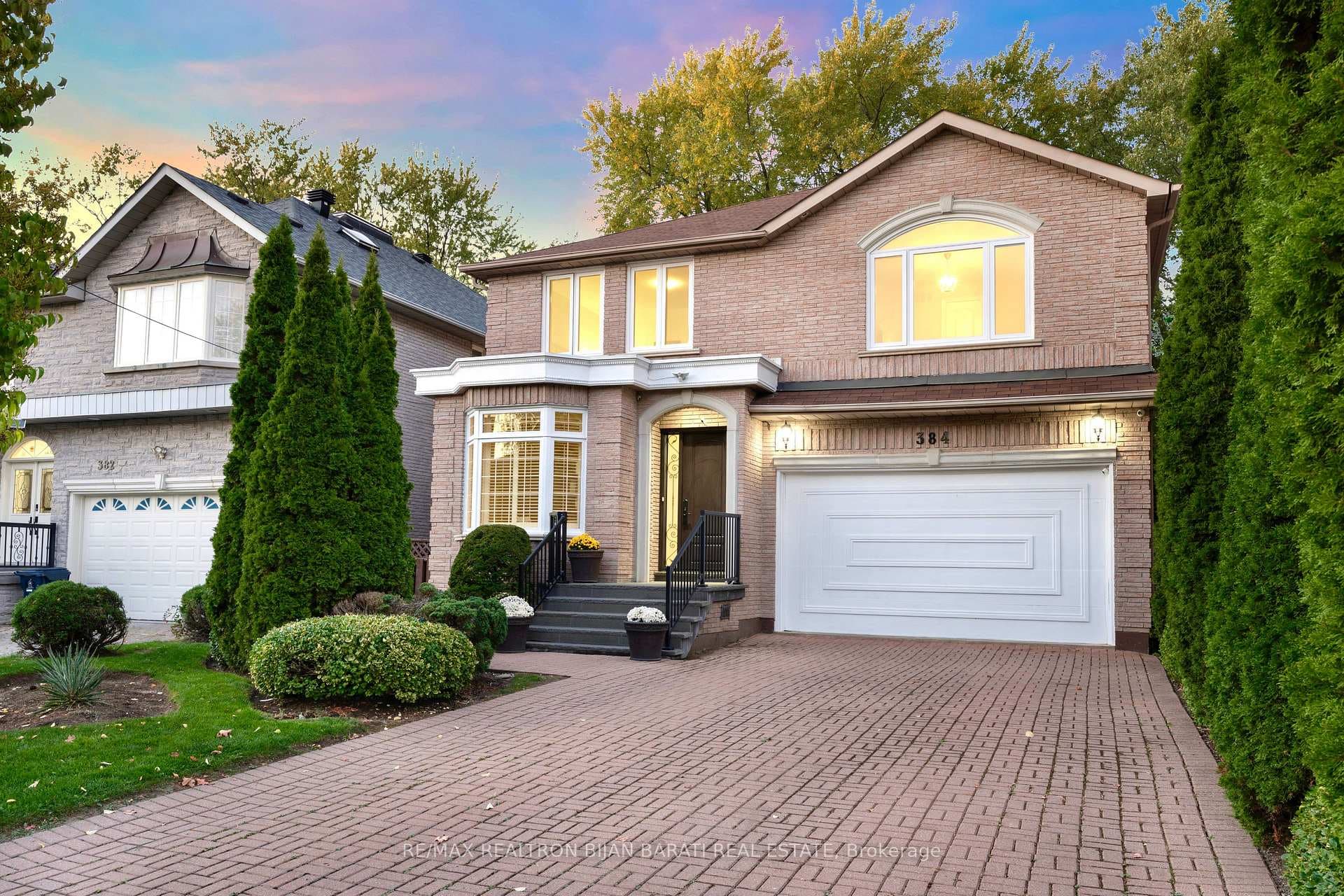 384 Hillcrest Avenue, Toronto C14
