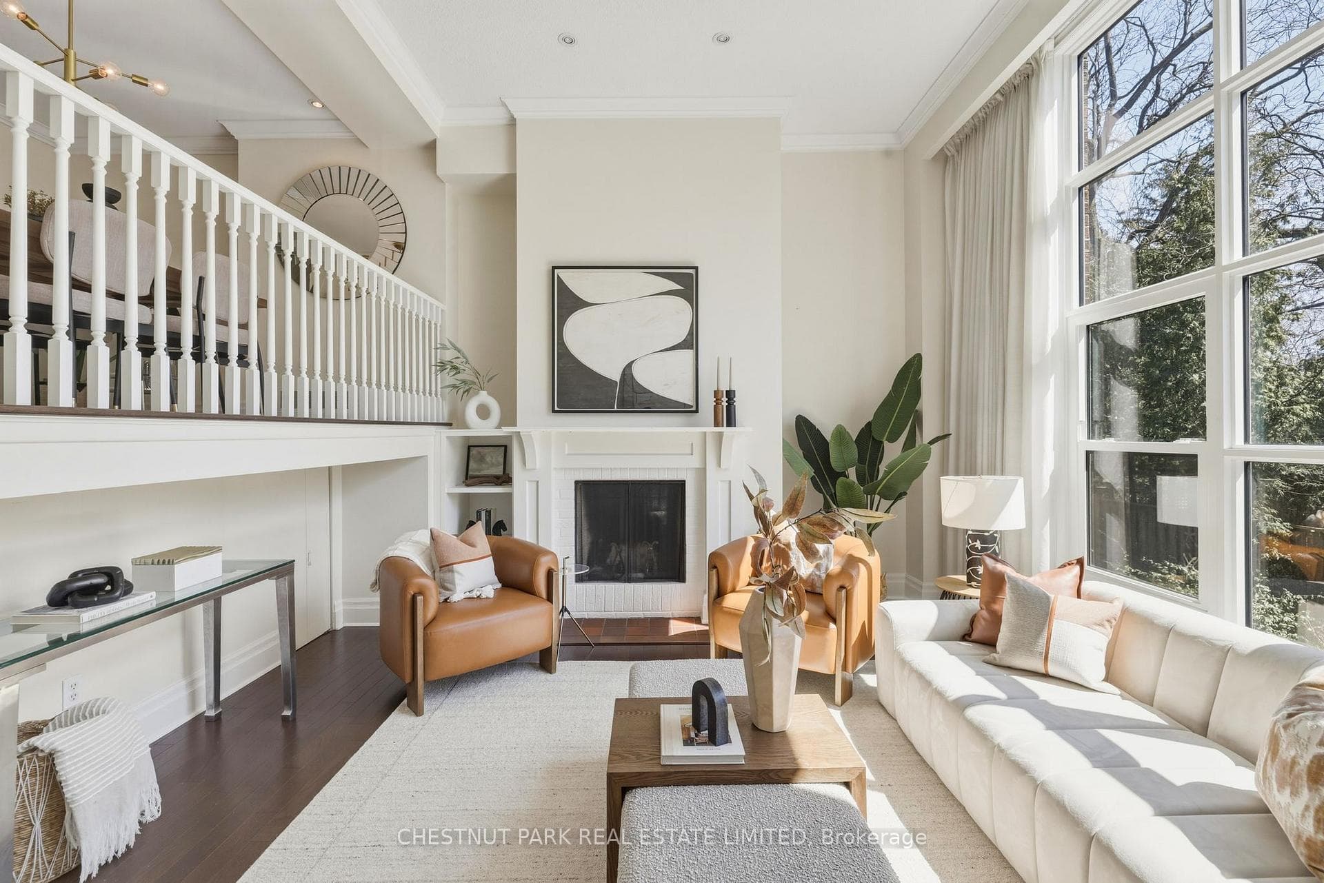 525 Balliol Street Unit 7, Leaside / Davisville, ON M4S 1E1 - Photo 1