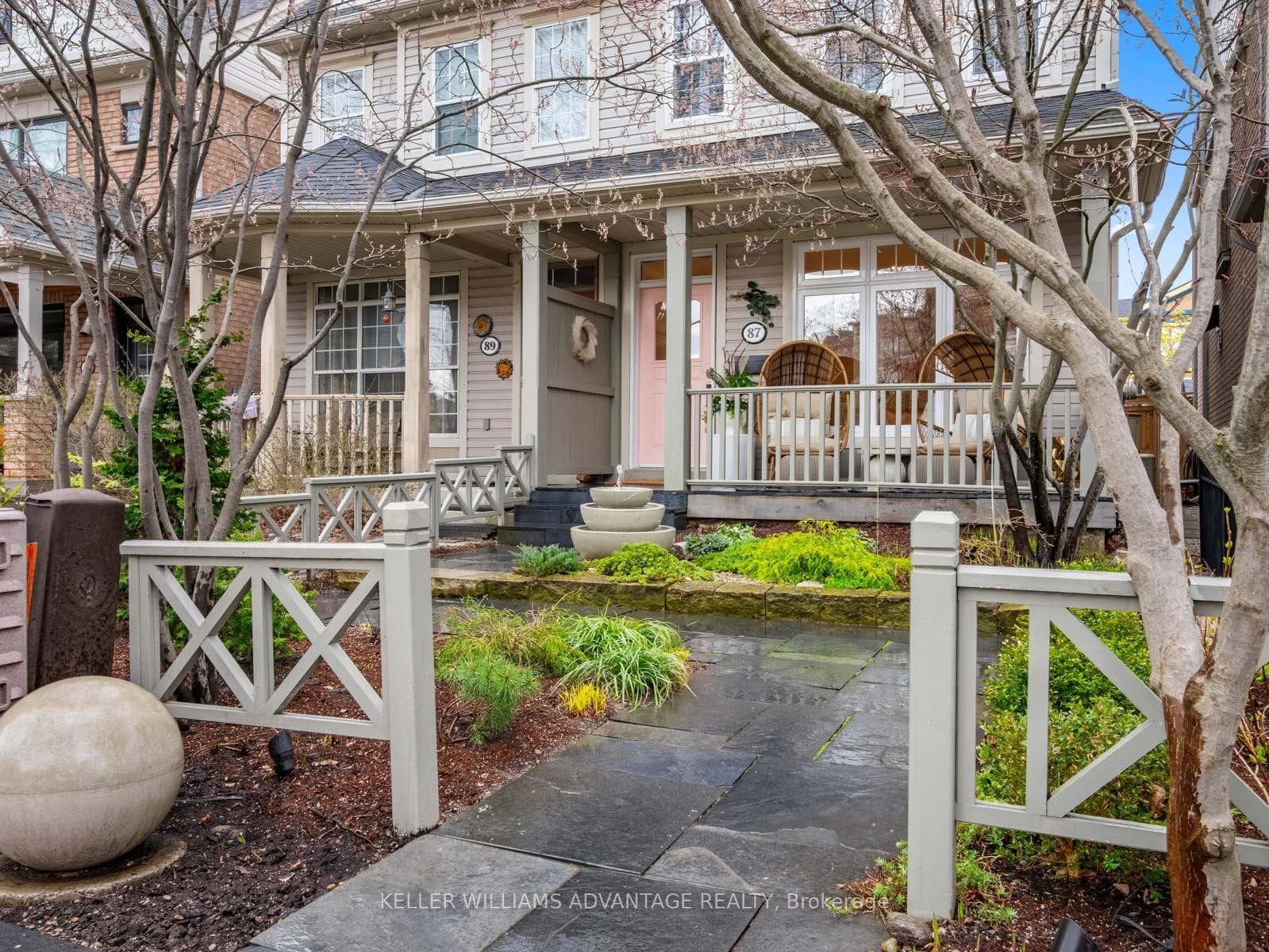 87 Boardwalk Drive, The Beaches / Upper Beaches, ON M4L 3X9 - Photo 1