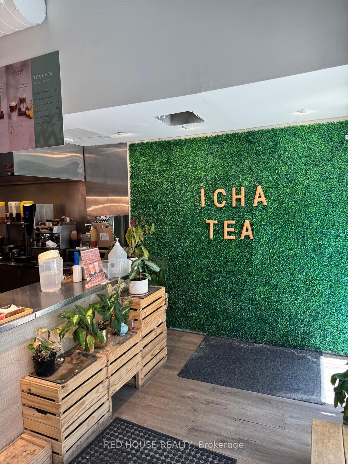996 Queen Street, Toronto C01