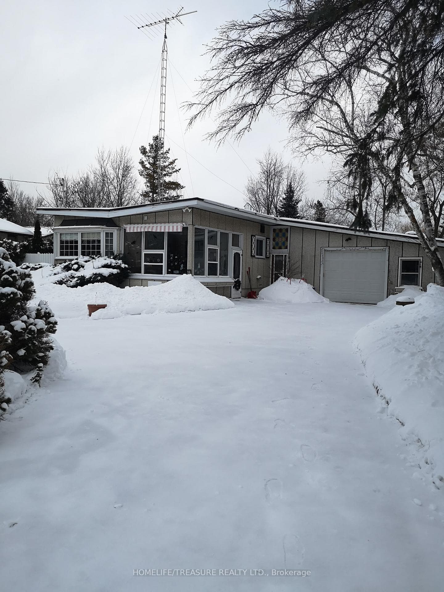 16 WELLINGTON Street, Collingwood, ON L9Y 0X2 - Photo 1