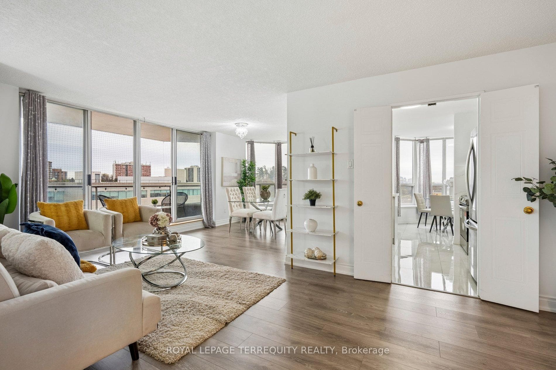 410 Mclevin Avenue Unit 709, Scarborough (Morningside / West Hill), ON M1B 5J5 - Photo 1