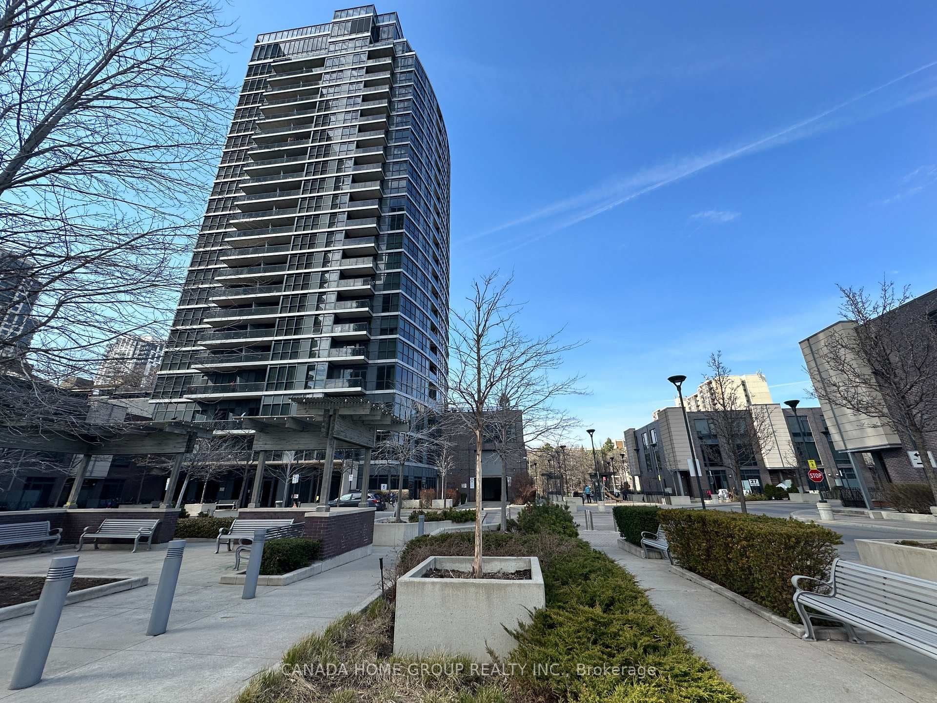 1 Valhalla Inn Road Unit 708, Toronto W08