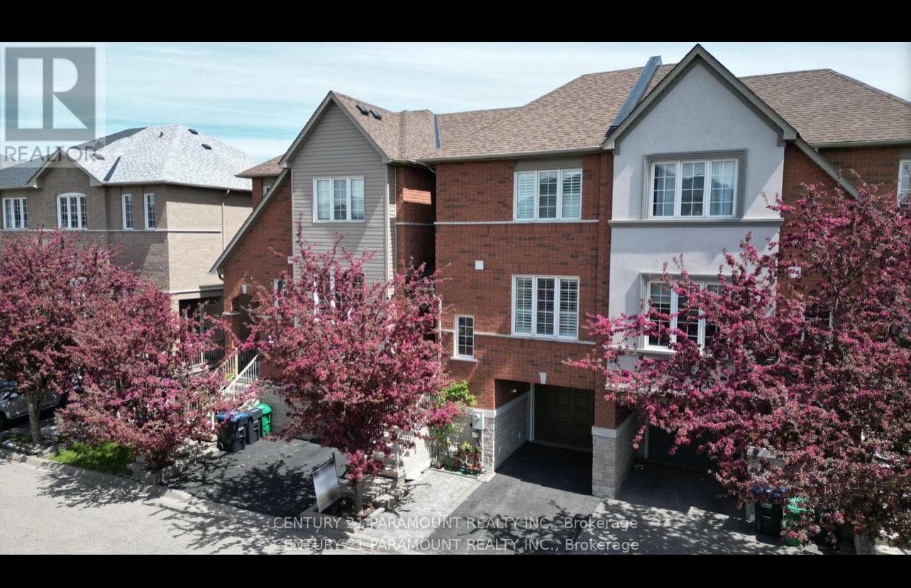 7155 Magistrate Terrace Unit 81, Mississauga, ON L5W 1Y8 - Photo 1