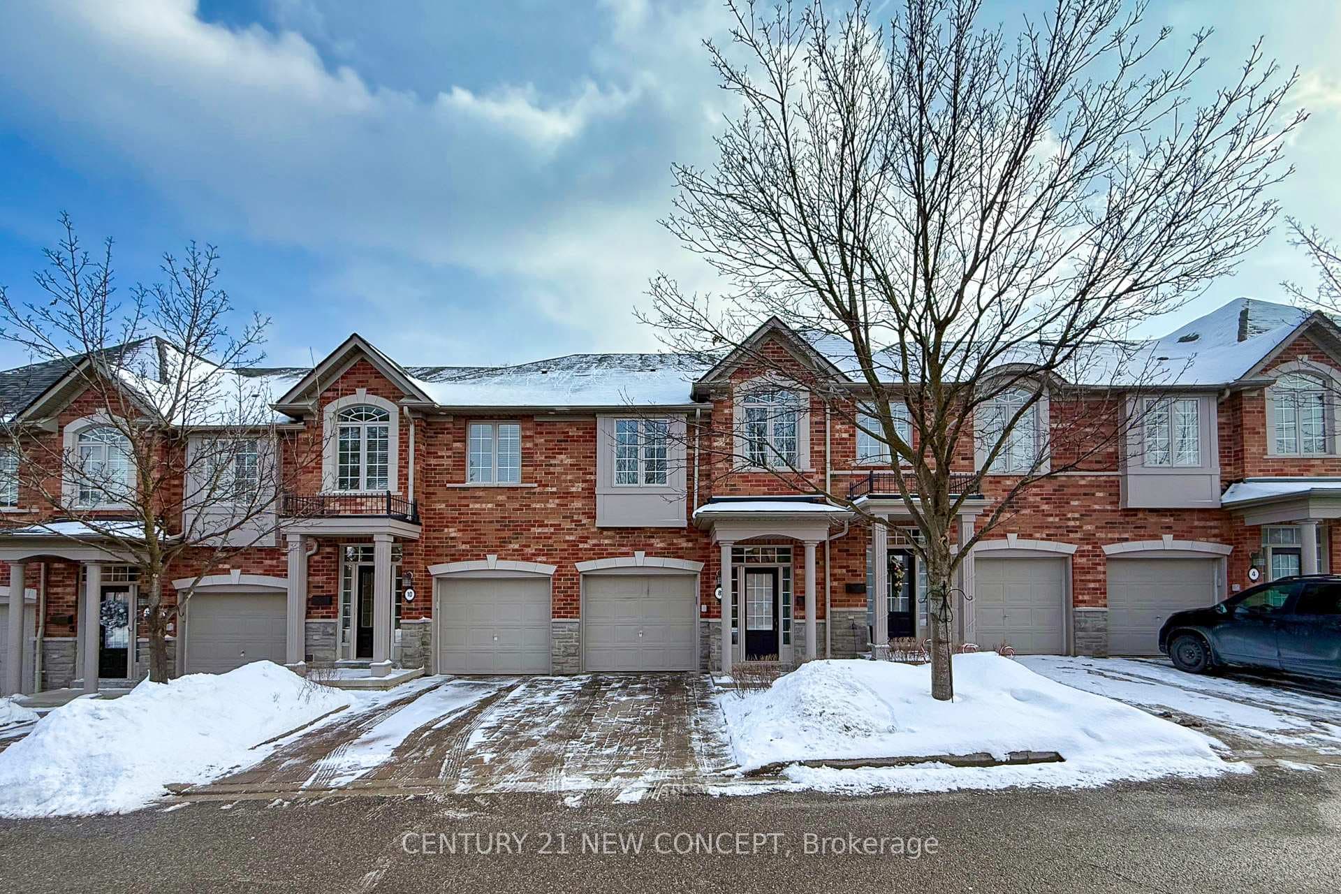 2401 Fifth Line Unit 8, Mississauga, ON L5K 1V9 - Photo 1